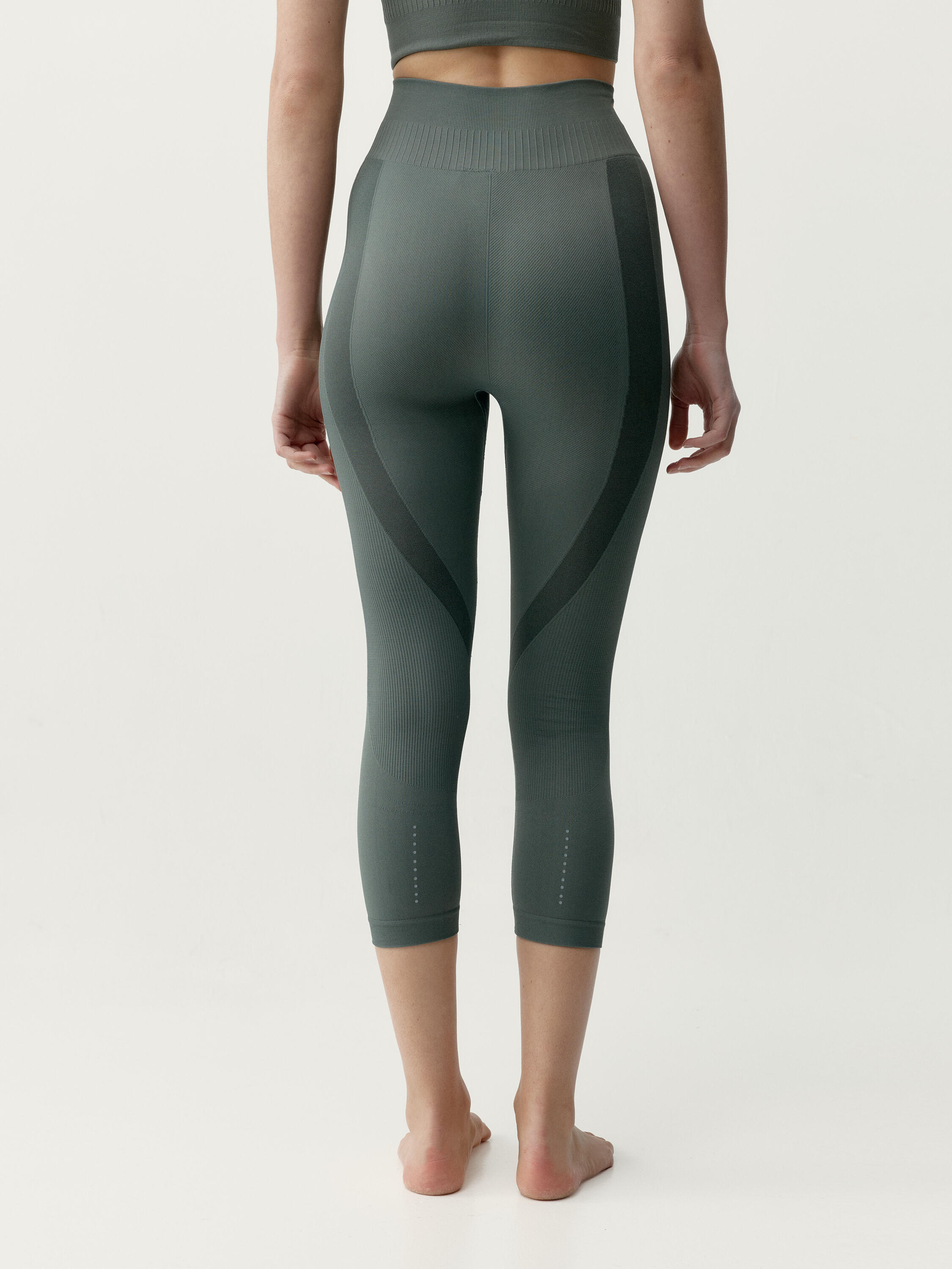 Malla deportiva de mujer Eris Seamless Capri 6/6