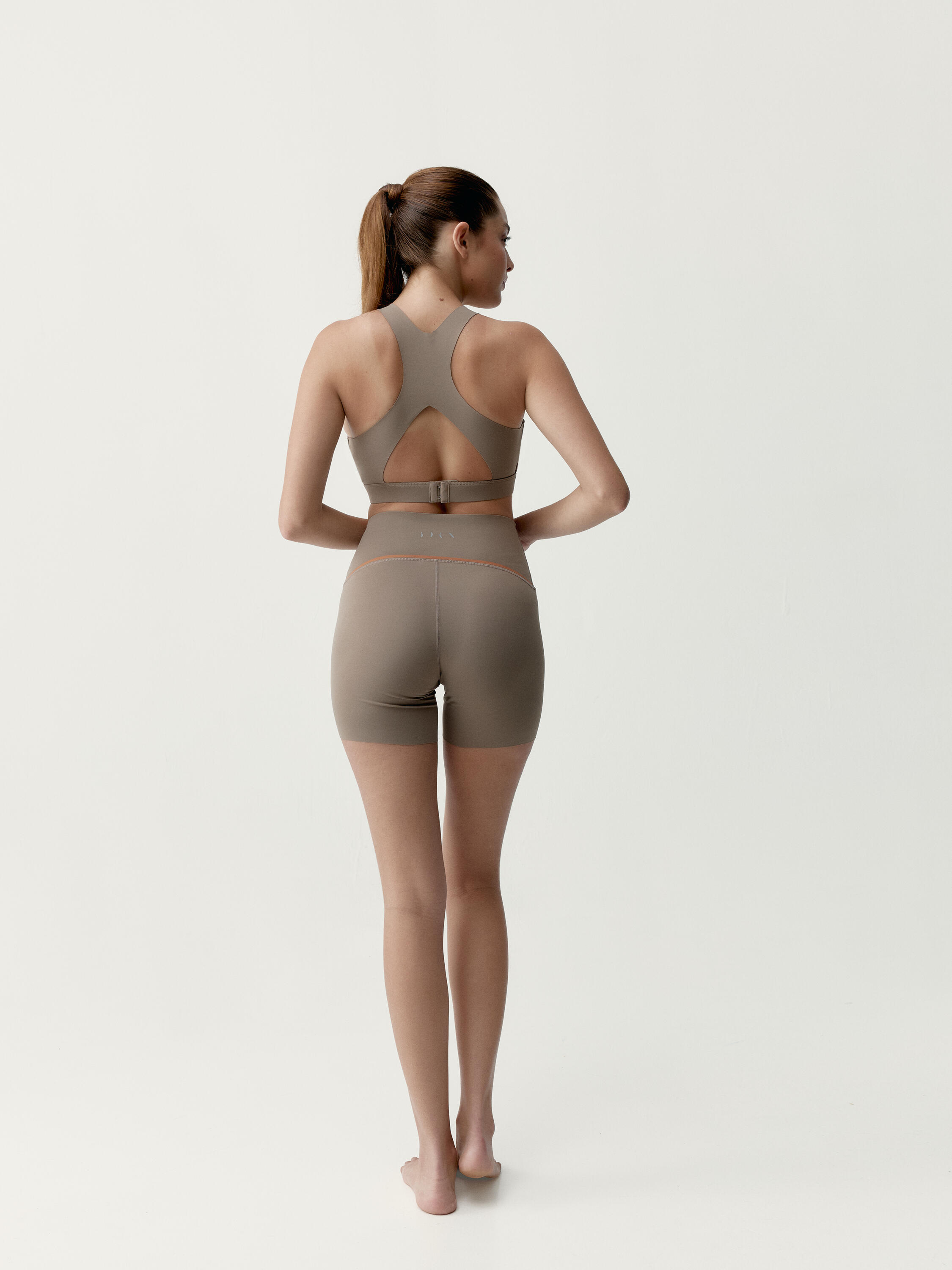 Pantaloncini sportivi da donna Brone Performance 4/4