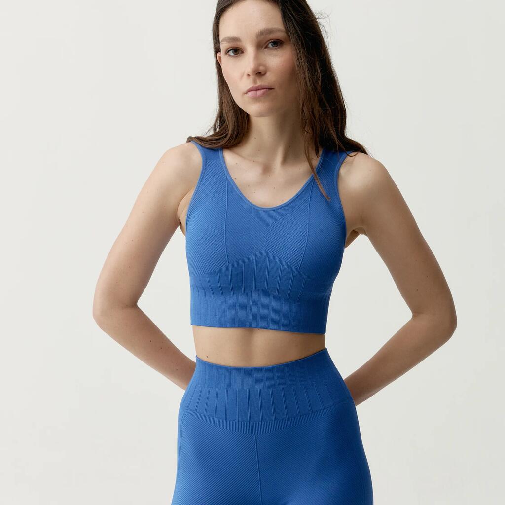 Top Born living yoga model SS26SM28-B for women
