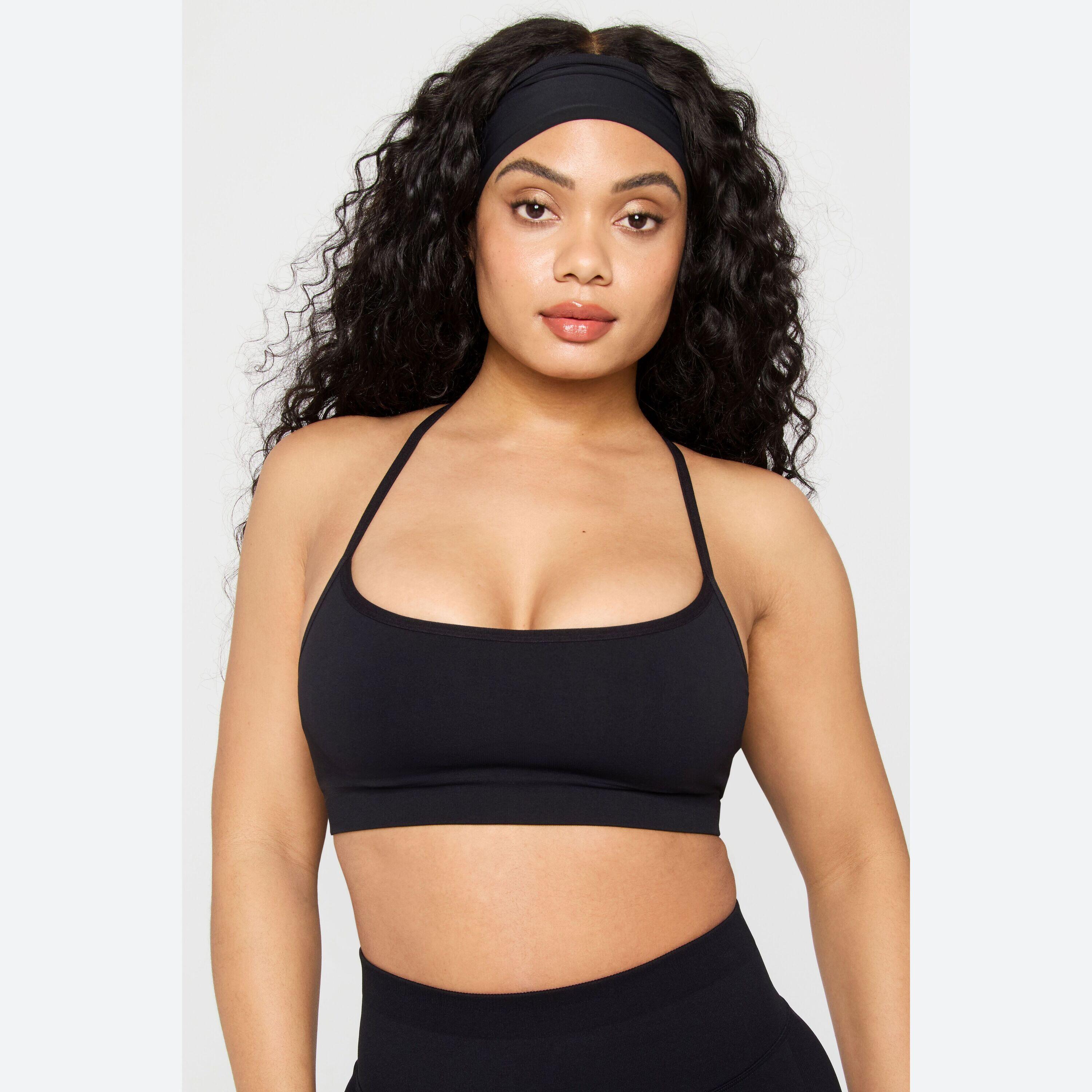 FABLETICS picture
