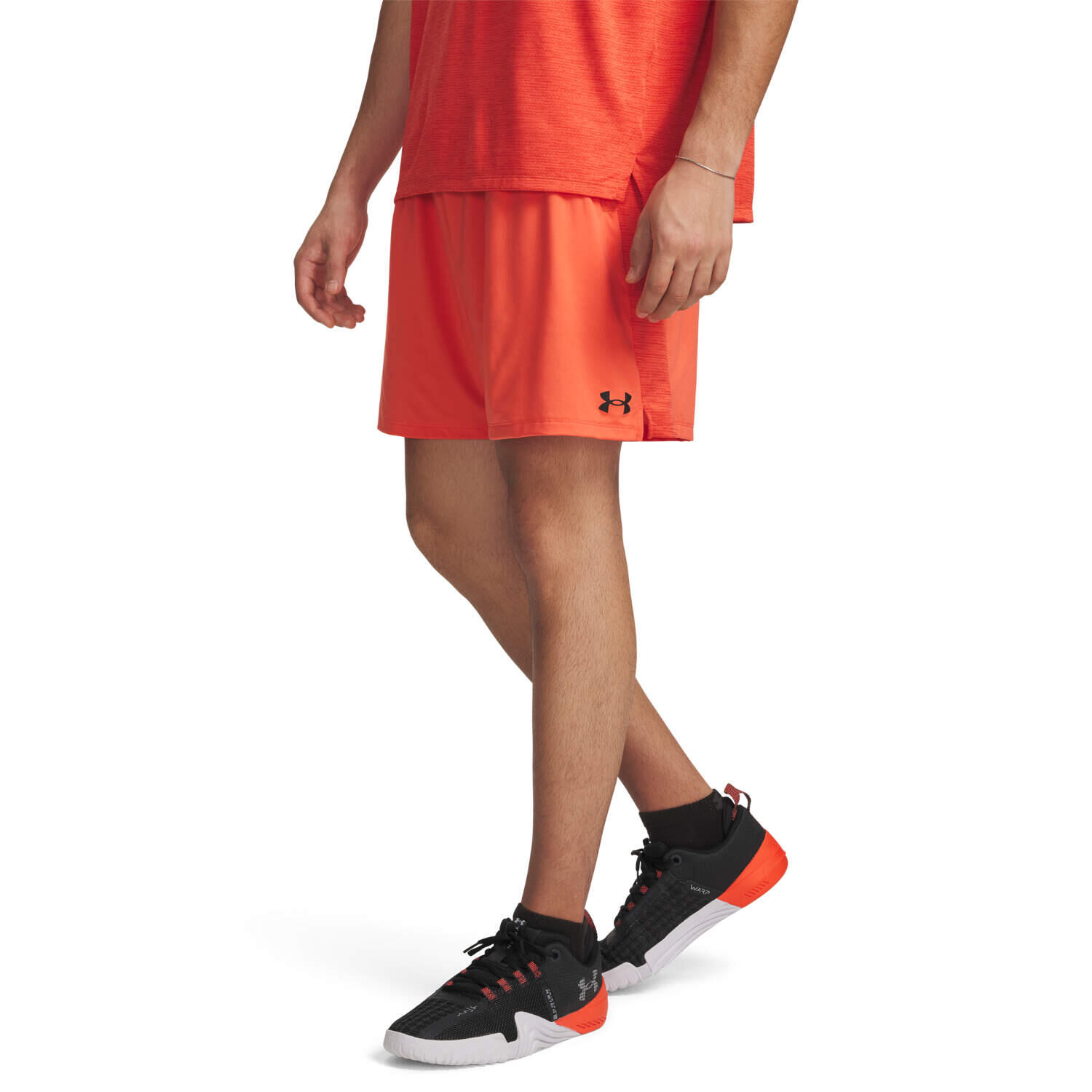 UNDER ARMOUR picture