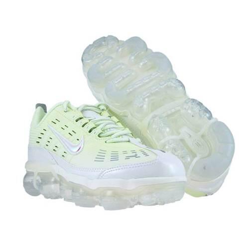 Schoenen universeel voor vrouwen Nike Wmns Air Vapormax 360 Barely Volt 3/4