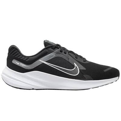 Hardloopschoenen nike quest 5