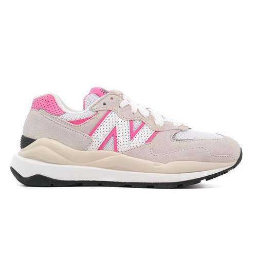 NEW BALANCE picture