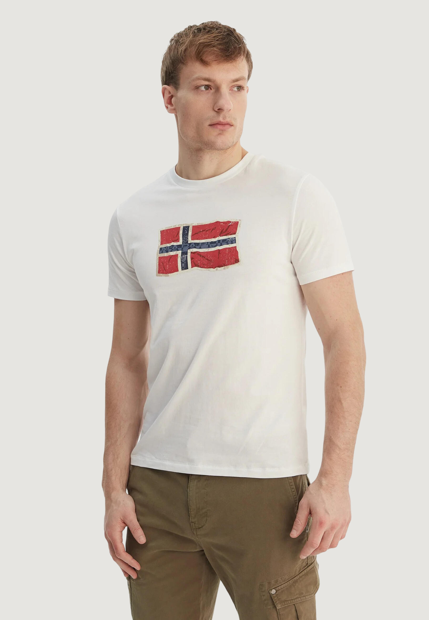 NAPAPIJRI picture
