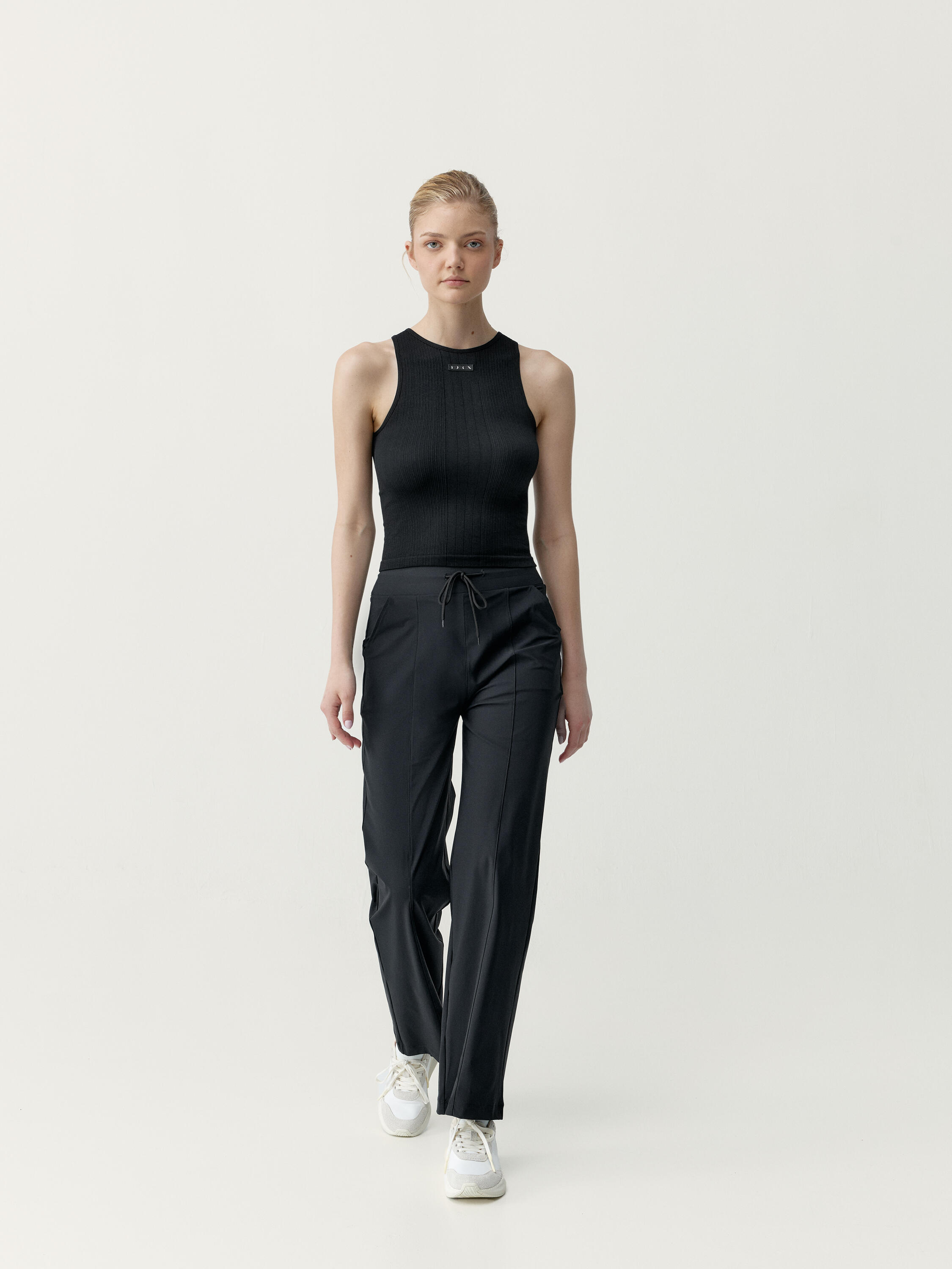 Maglietta sportiva da donna Nora Performance 5/6