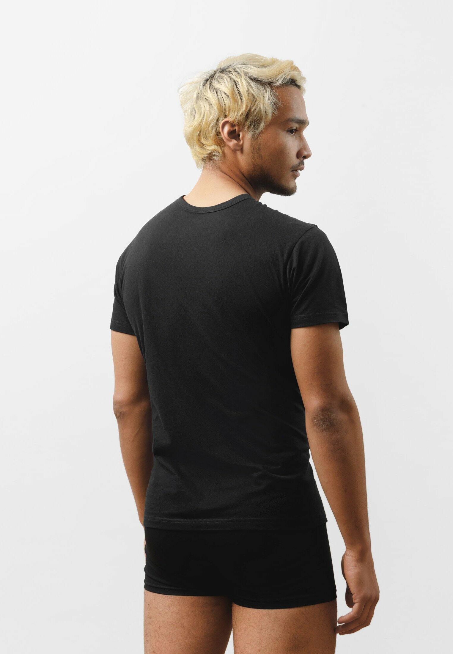 RUNDHALS T-SHIRT EXTRA LANG 4/6