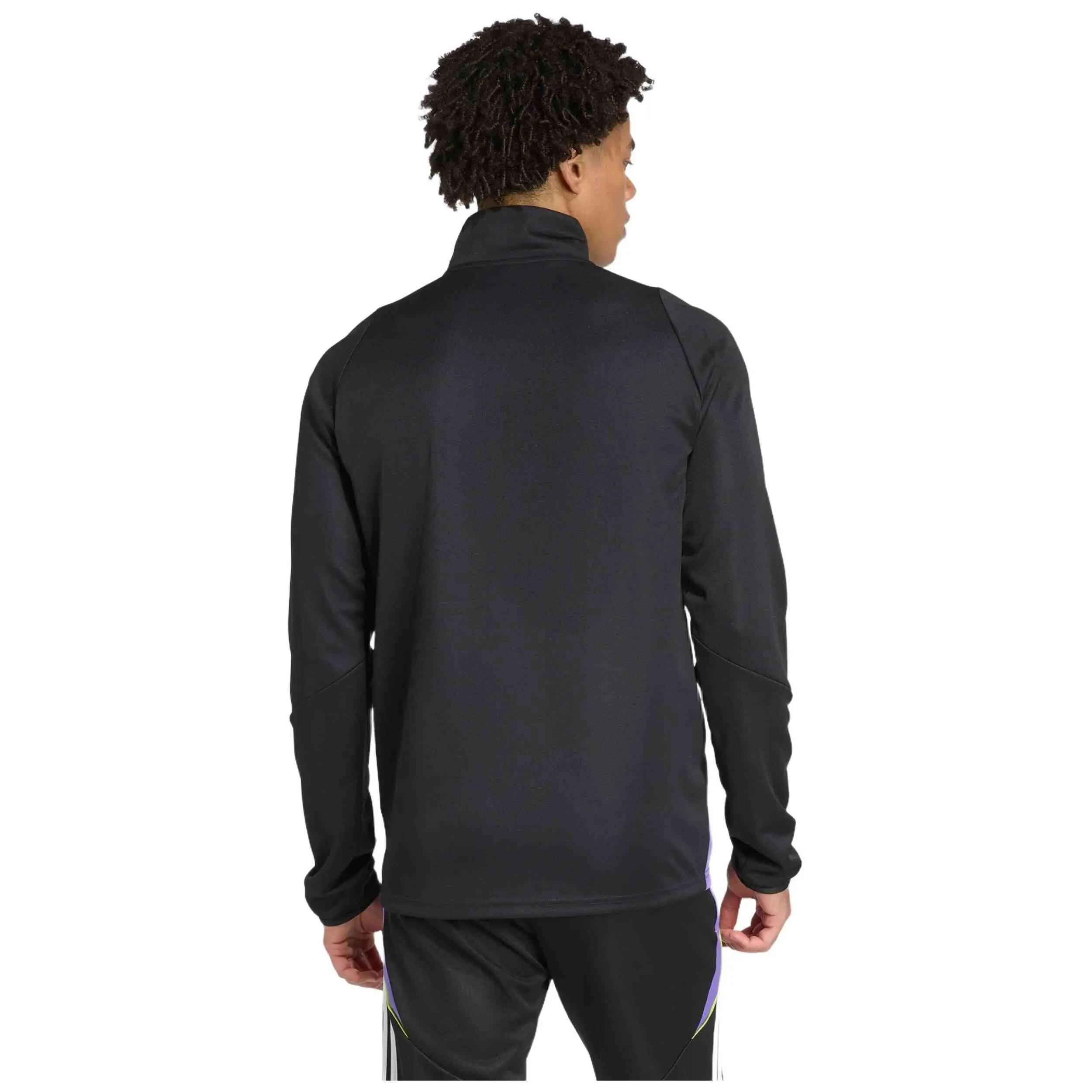 Camiseta de manga larga Adidas modelo JW4375 para hombre 2/5