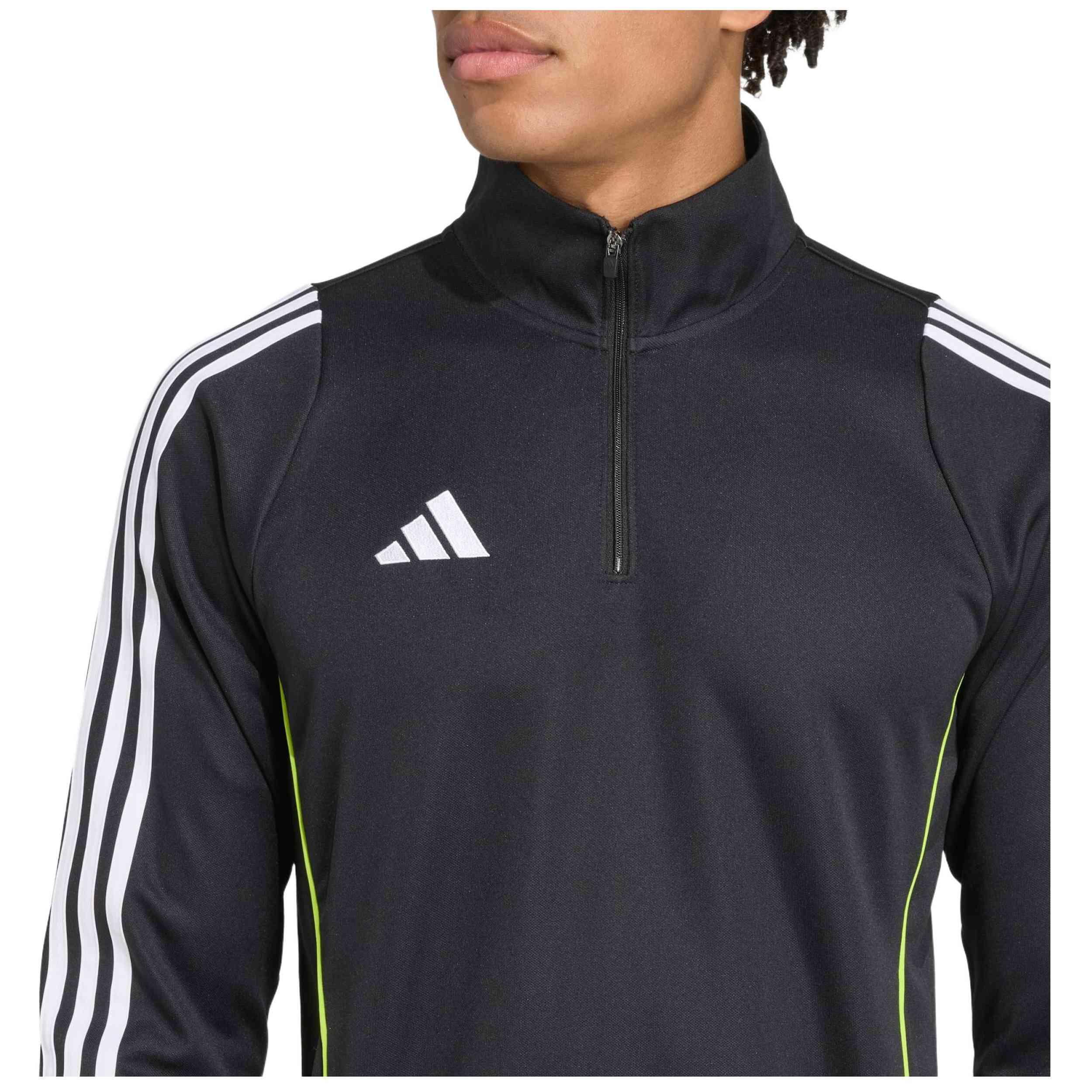 T-shirt à manches longues Adidas modèle JW4375 pour homme 5/5