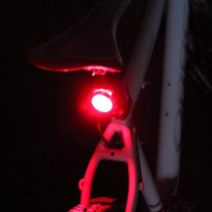 Stop spate 3 LED, reincarcabil USB, 4 moduri luminare