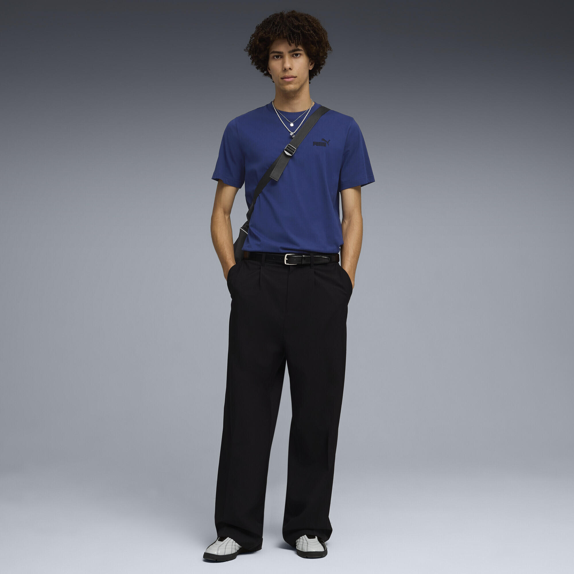 Essentials Small No. 1 Logo Tee Men PUMA 4/6