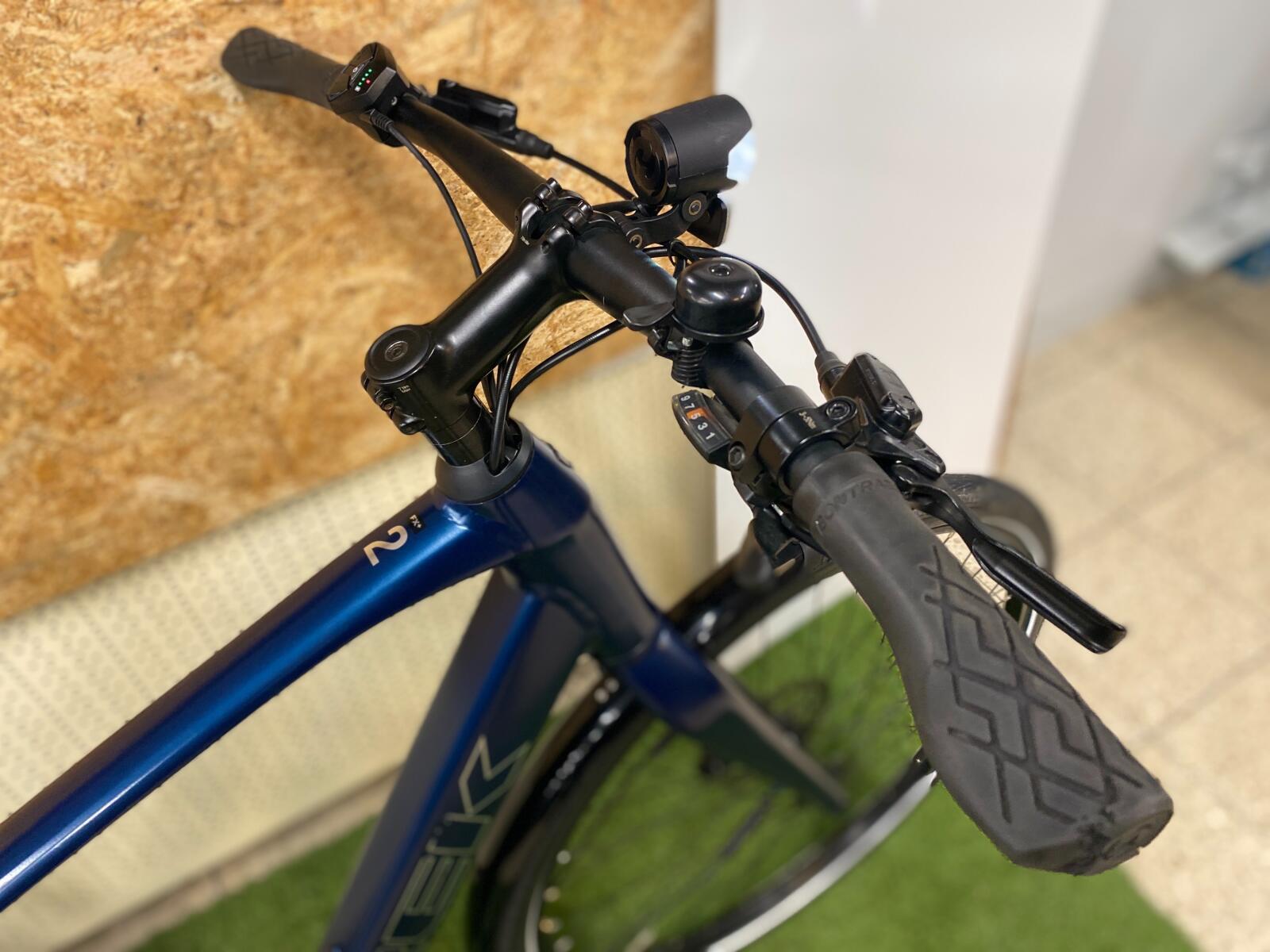 Trek FX+ 2 250Wh, blauw 6/7