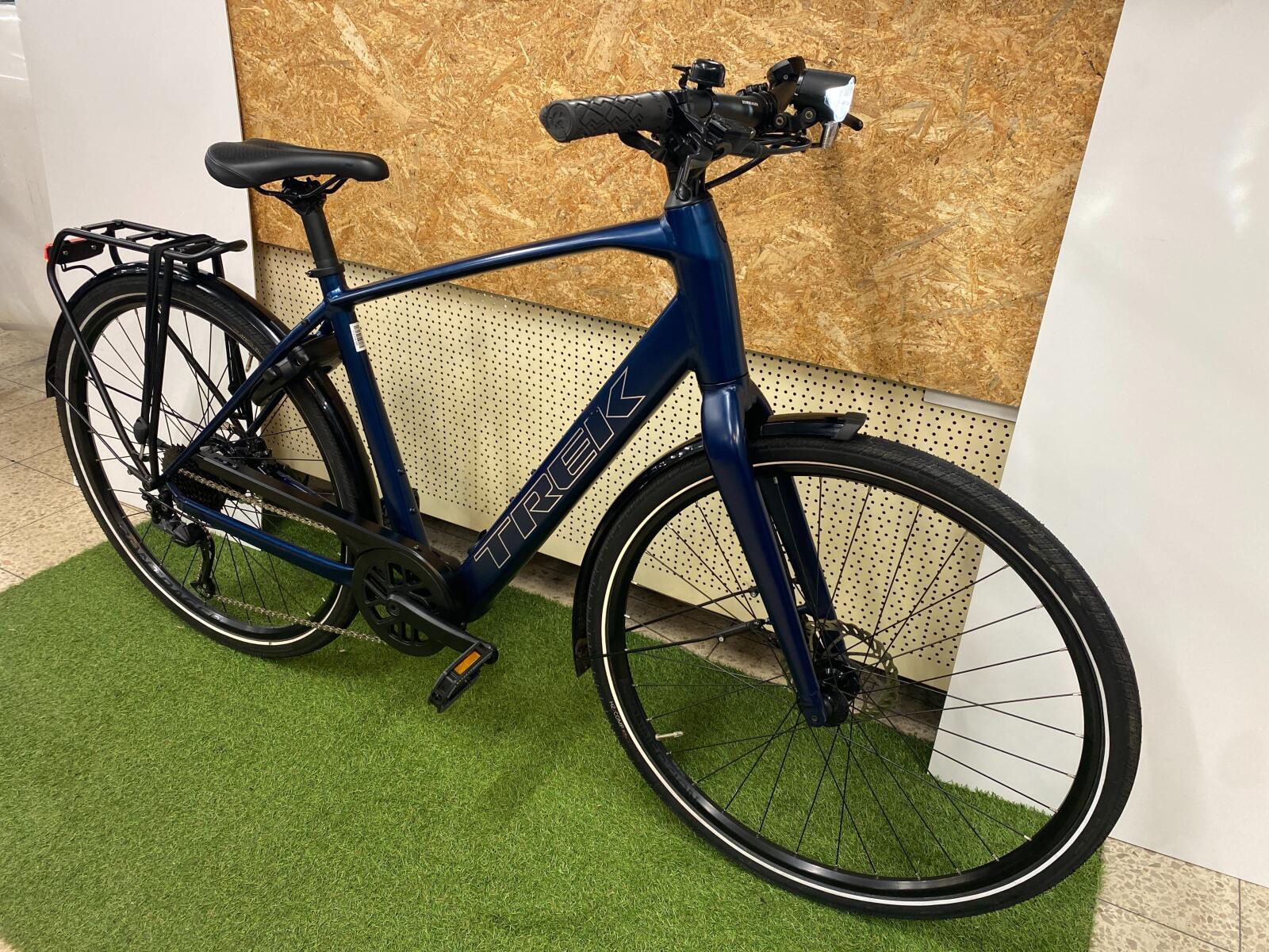 Trek FX+ 2 250Wh, blauw 5/7