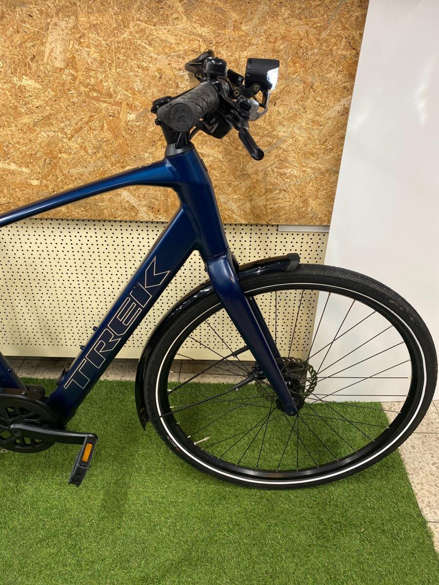 Trek FX+ 2 250Wh, blauw 4/7