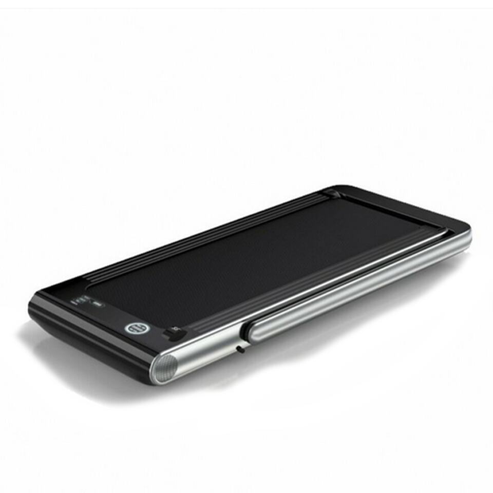 Tapis de course T400PRO. Pliage compact. Usage semi-professionnel/professionnel. 2/6