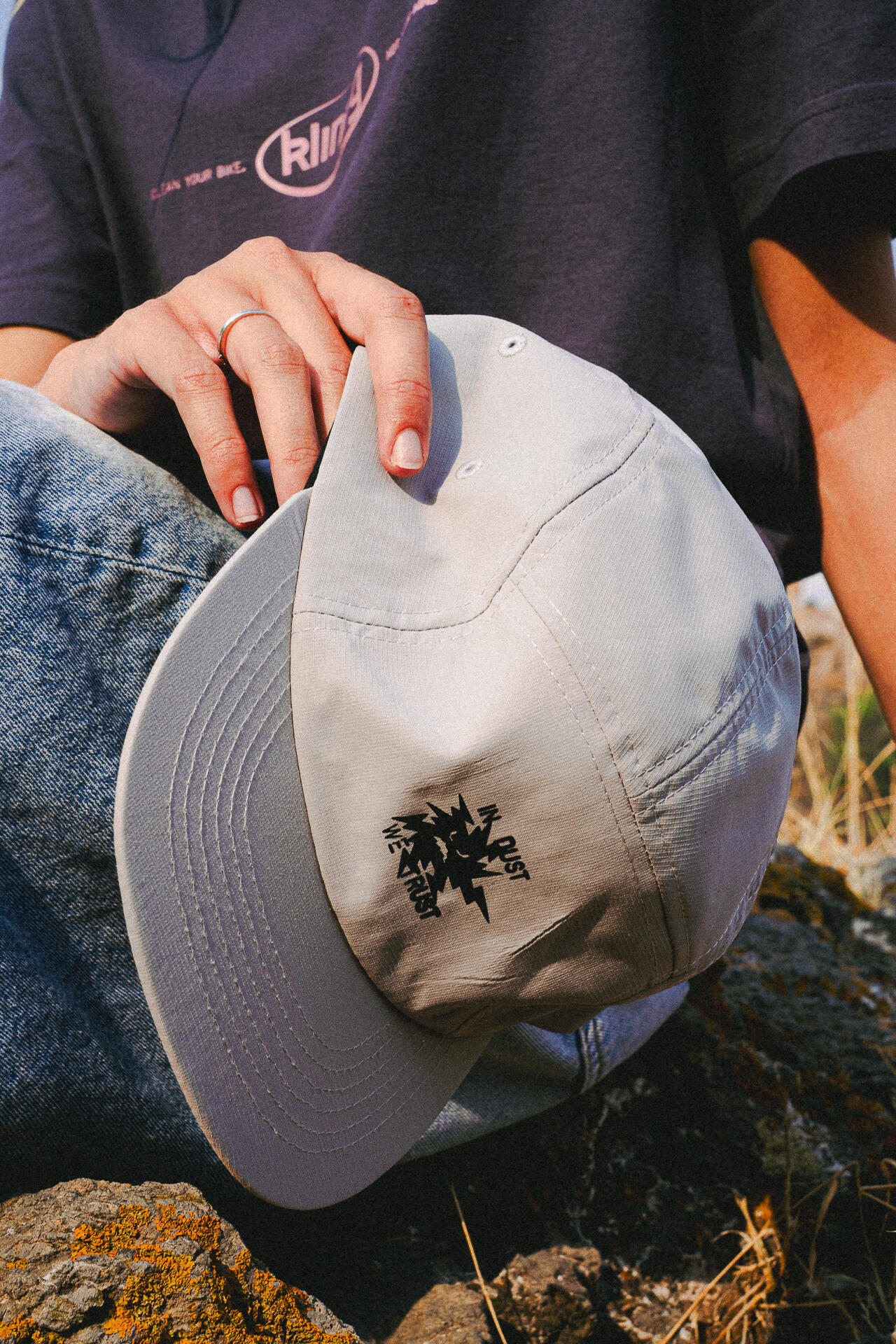 Gorra trucker Klinpig snapback unisex blanca 3/3