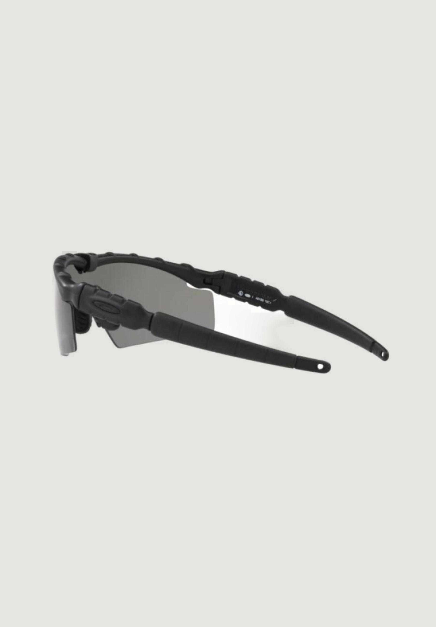 Sonnenbrillen Oakley BALLISTIC M FRAME 2.0 OO 9213 Herrenbrillen Größe 32/13/136 4/5
