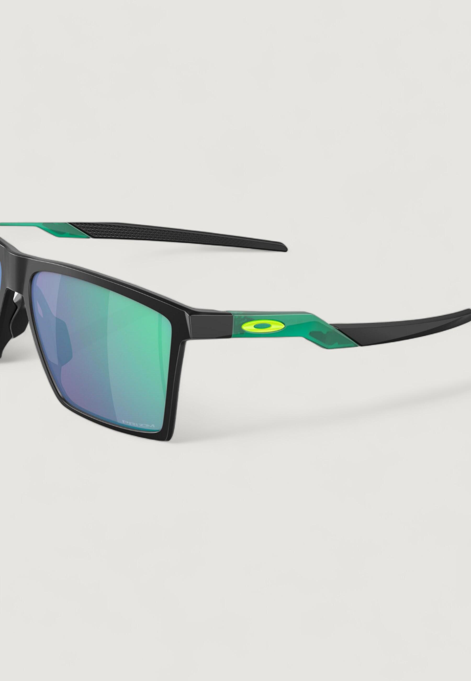Lunettes de Soleil Oakley FUTURITY SUN OO9482 unisex Taille 57/14/139 4/5