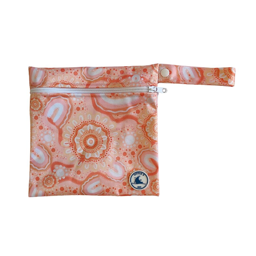 Little E and Co Reusable Mini wet Bag - Community Connected to Land