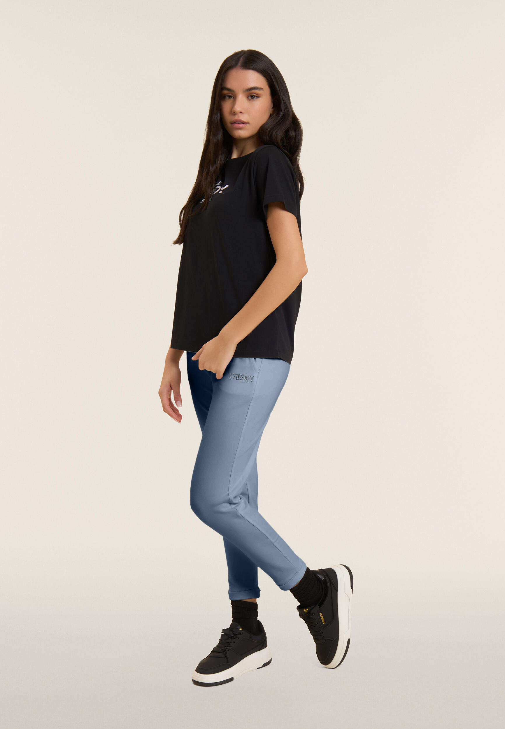 Pantalon de sport court avec revers et paillettes FREDDY 5/5