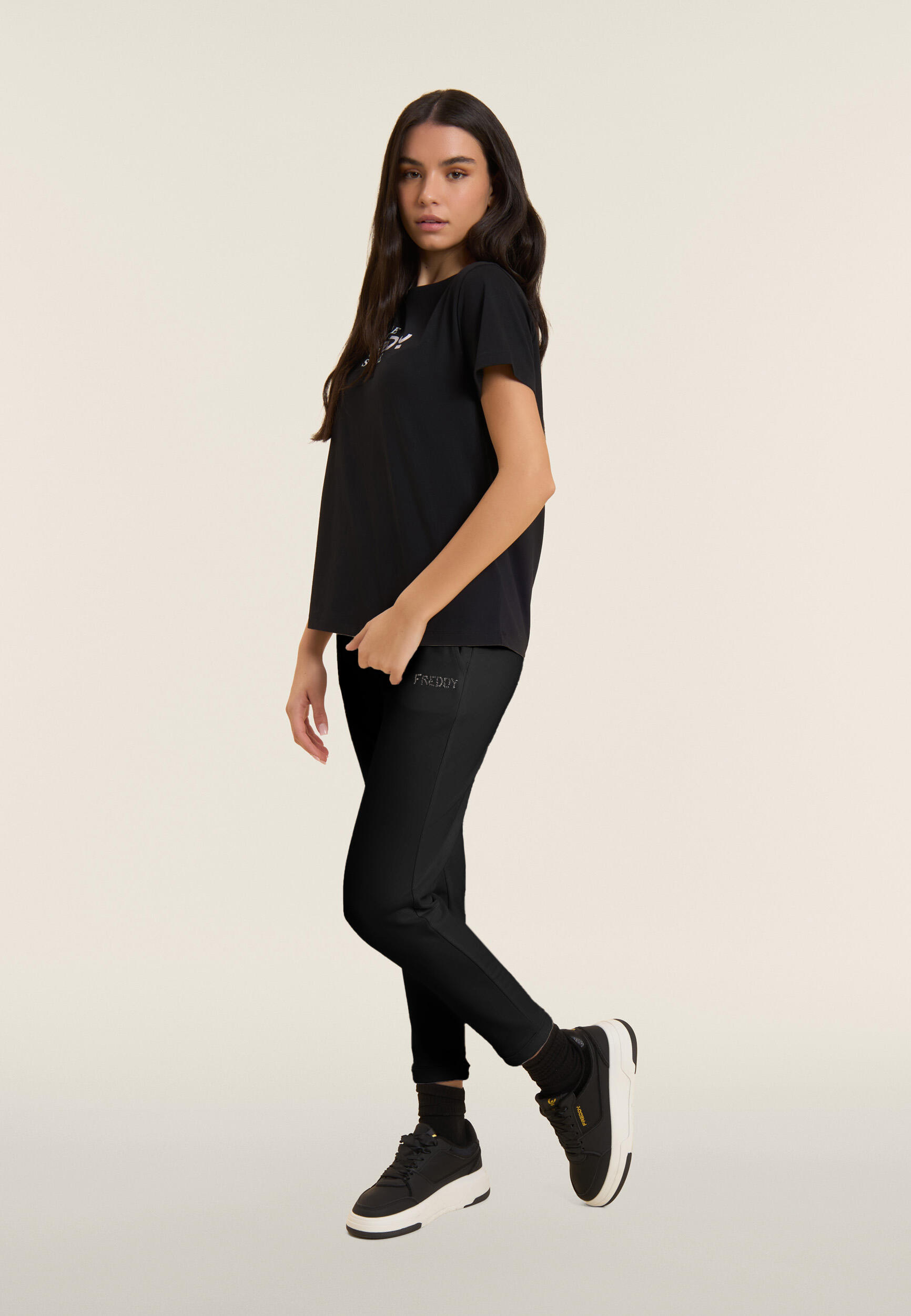 Pantalon de sport court avec revers et paillettes FREDDY 5/5