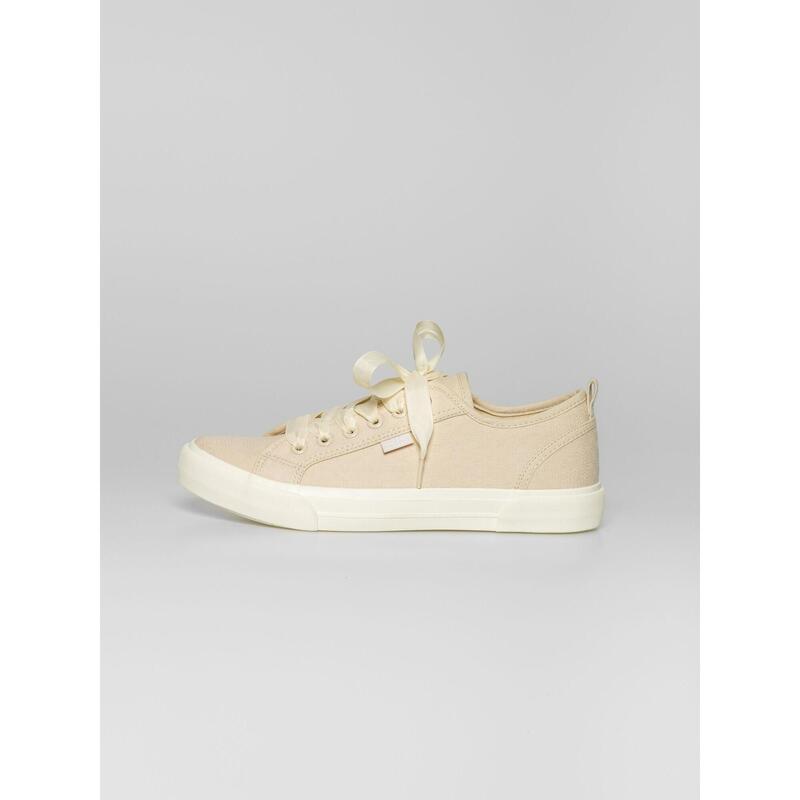 17a31738-c0f4-4423-9c46-f321221e42f7_c84