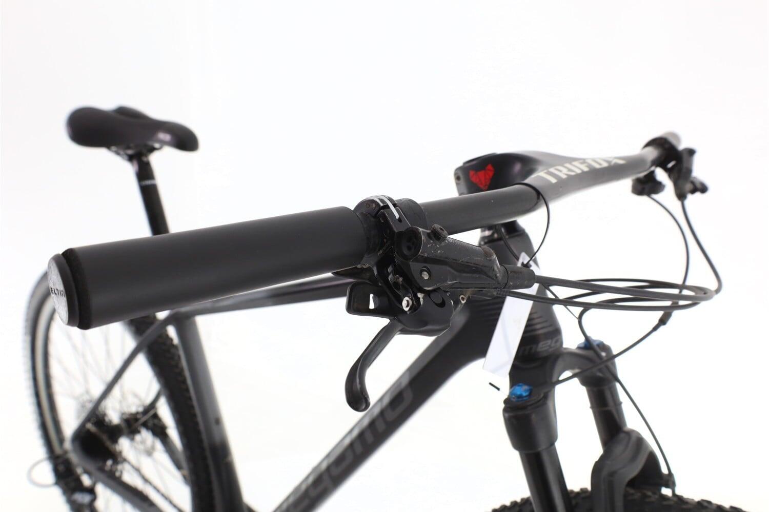 MTB ricondizionata ·  y · Ottimo stato 6/8