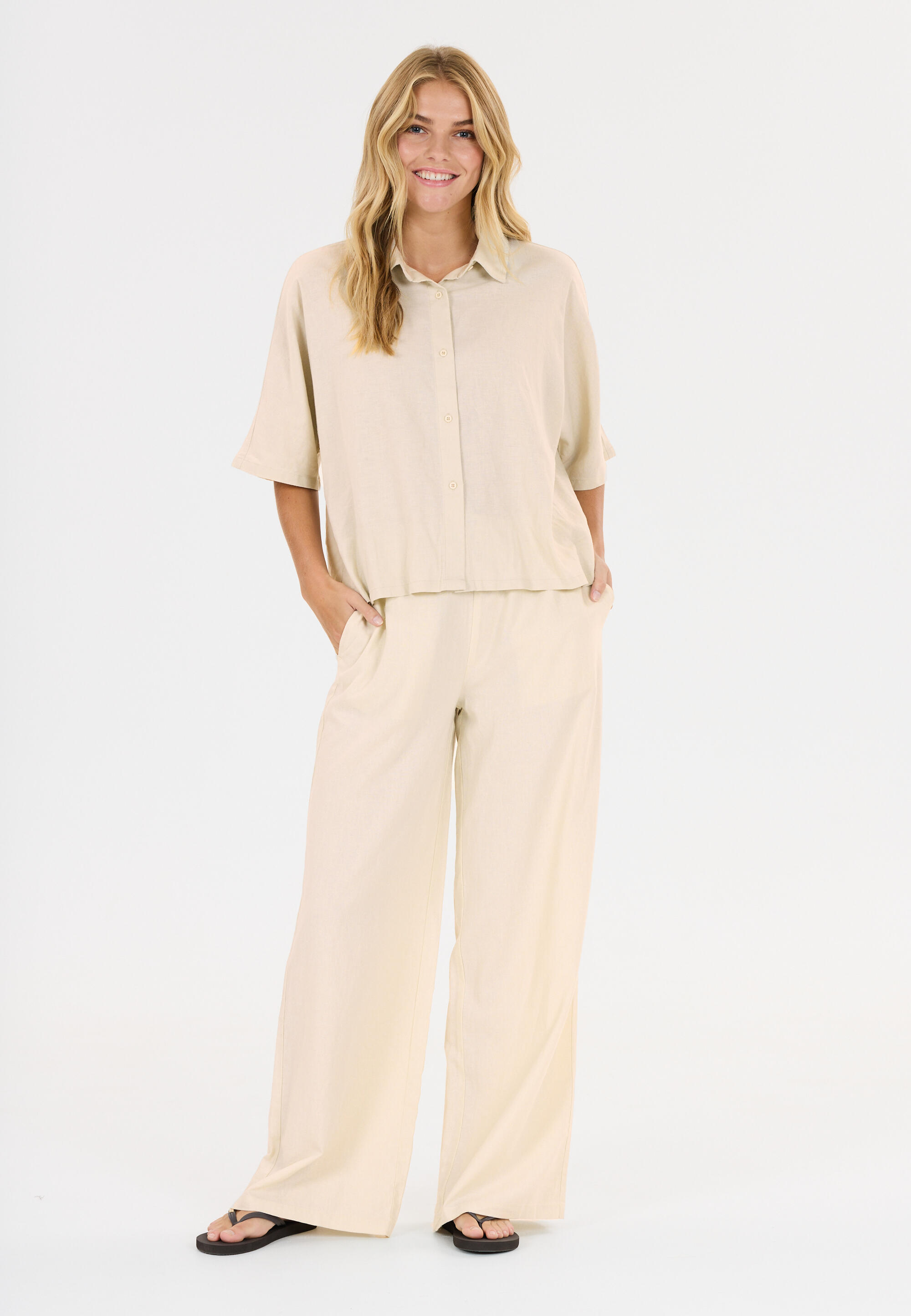 Pantaloni da donna Athlecia Resort 3/5