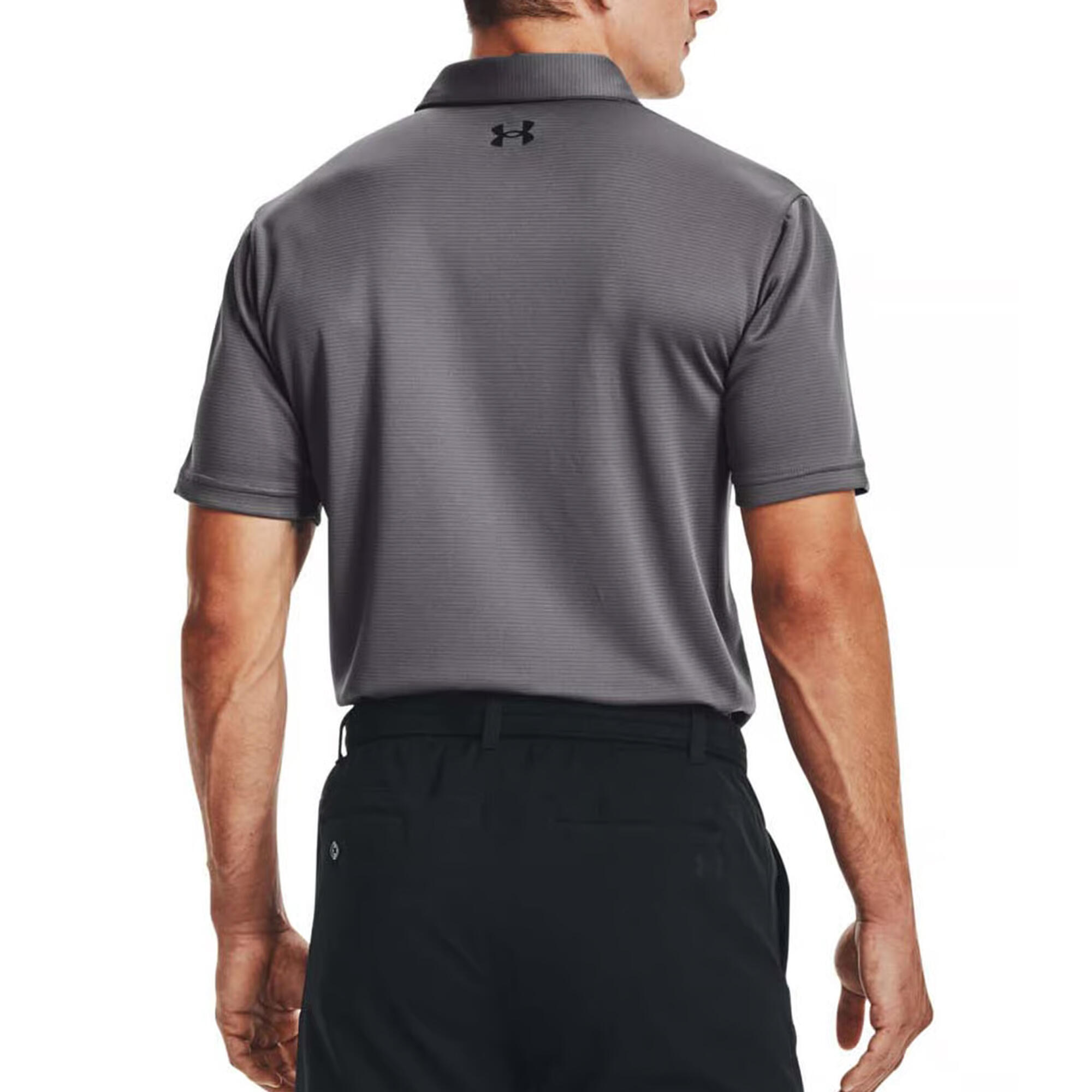 UNDER ARMOUR picture