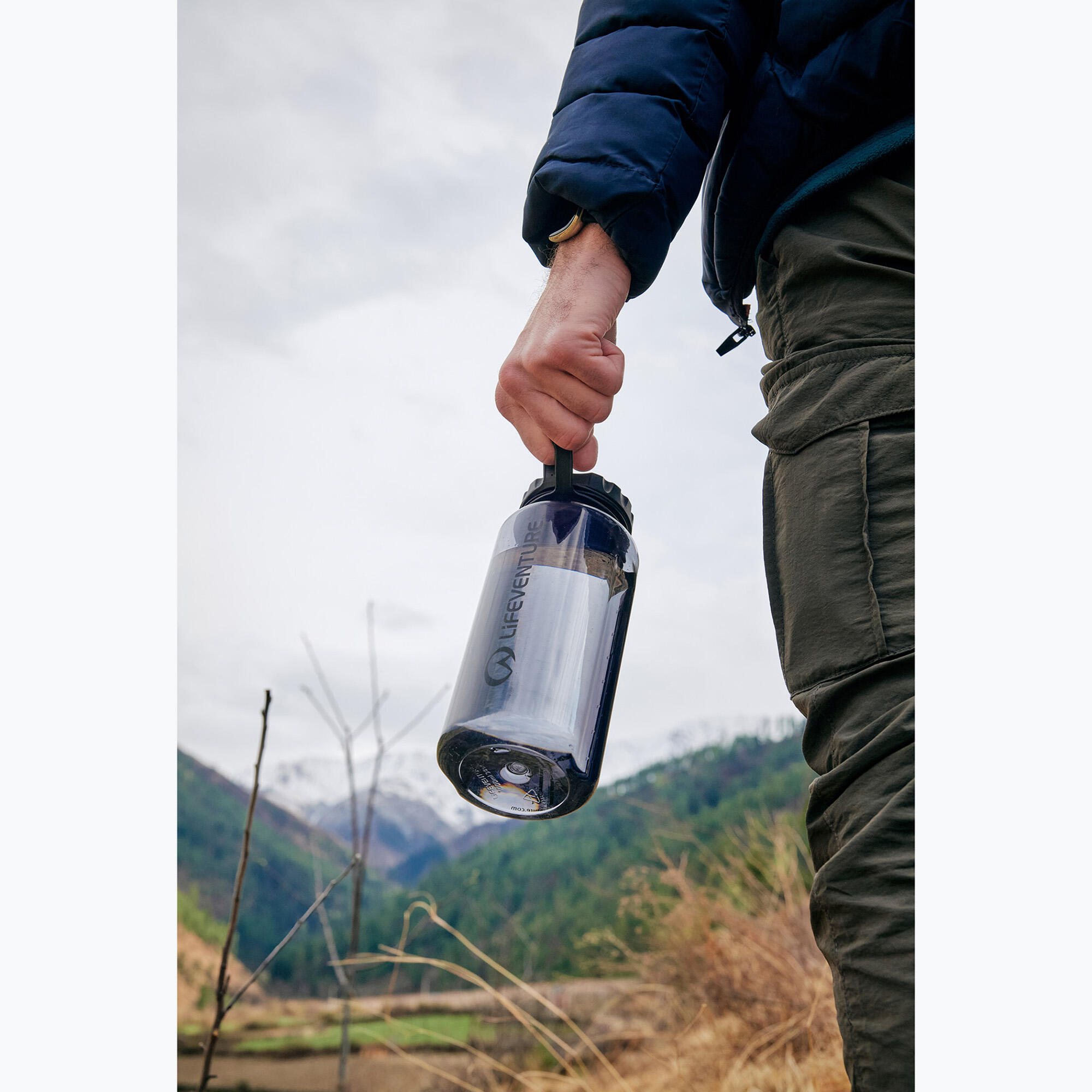 Gourde Lifeventure 1 L Tritan graphite, étanche, large ouverture 5/6