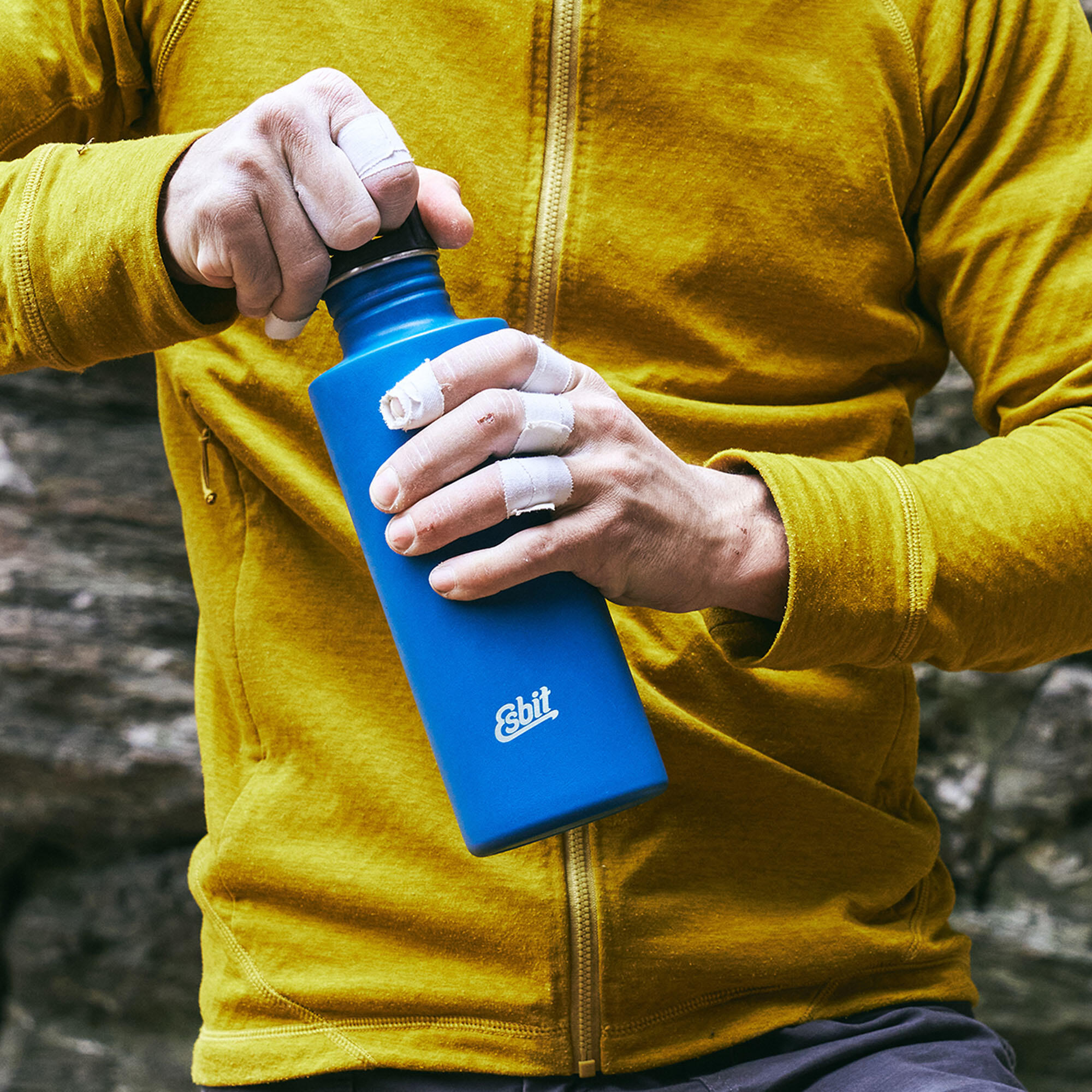 Butelka na wodę do turystyki Esbit Sculptor Insulated Bottle 5/7