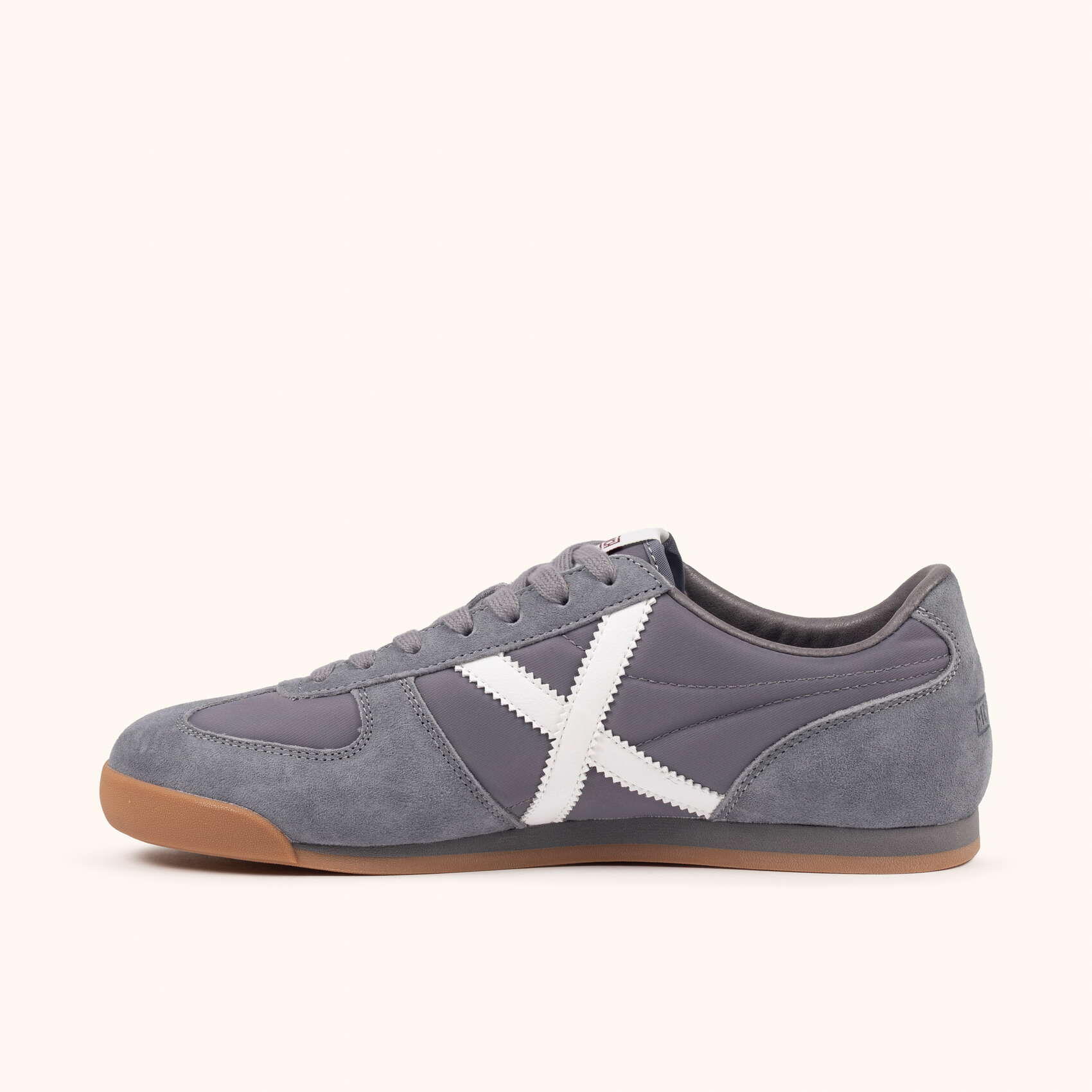 Sneakers MUNICH STEREO 01 en Gris et Blanc 3/5