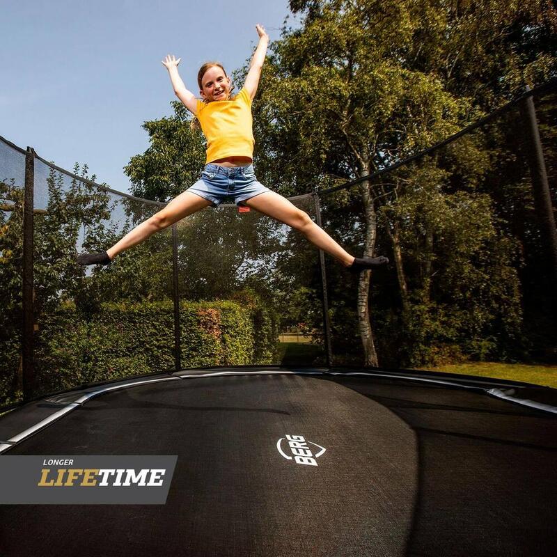 Trampoline ovaal Favorit Regular groen 520 cm met veiligheidsnet