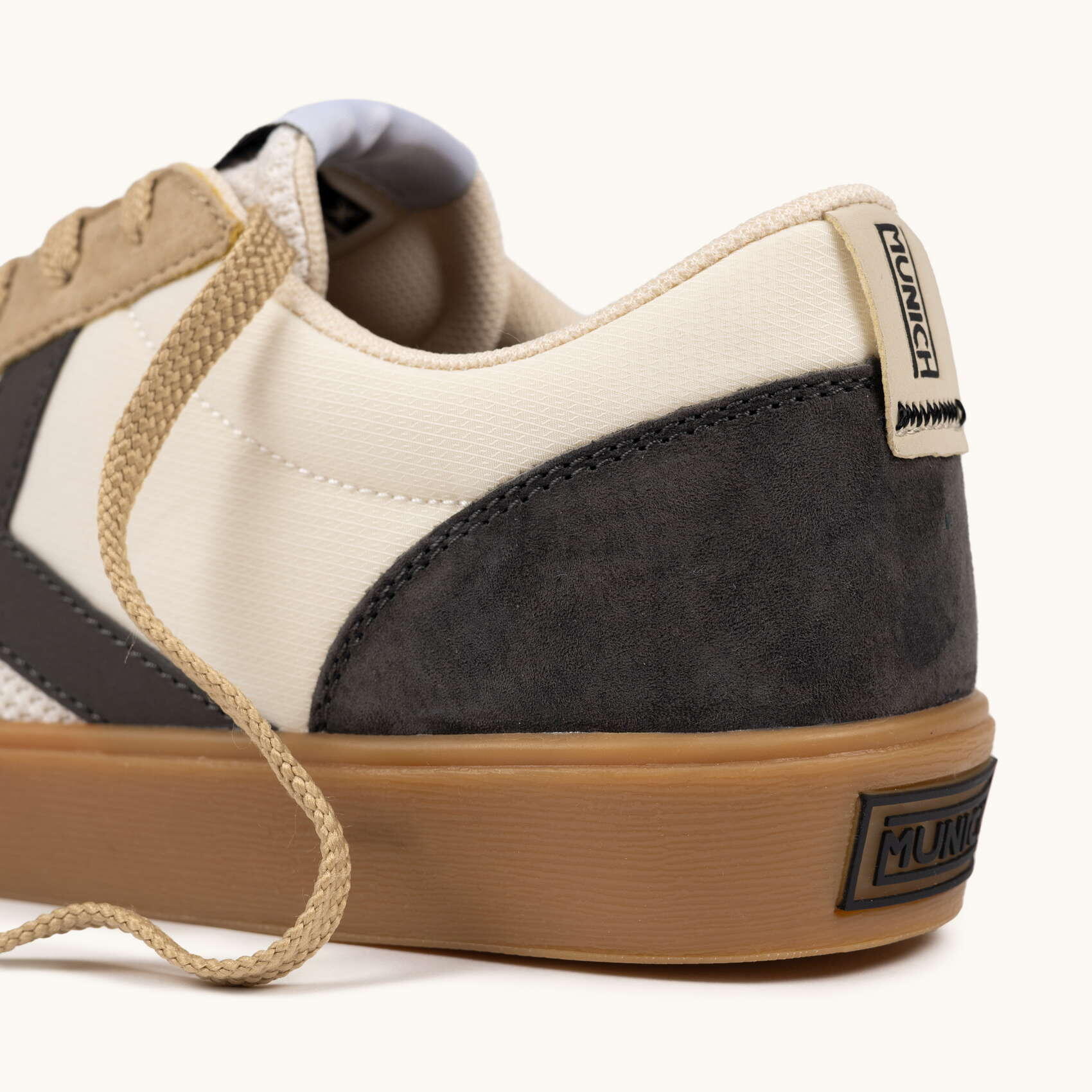 Sneakers Munich model 4046049 for man 2/5