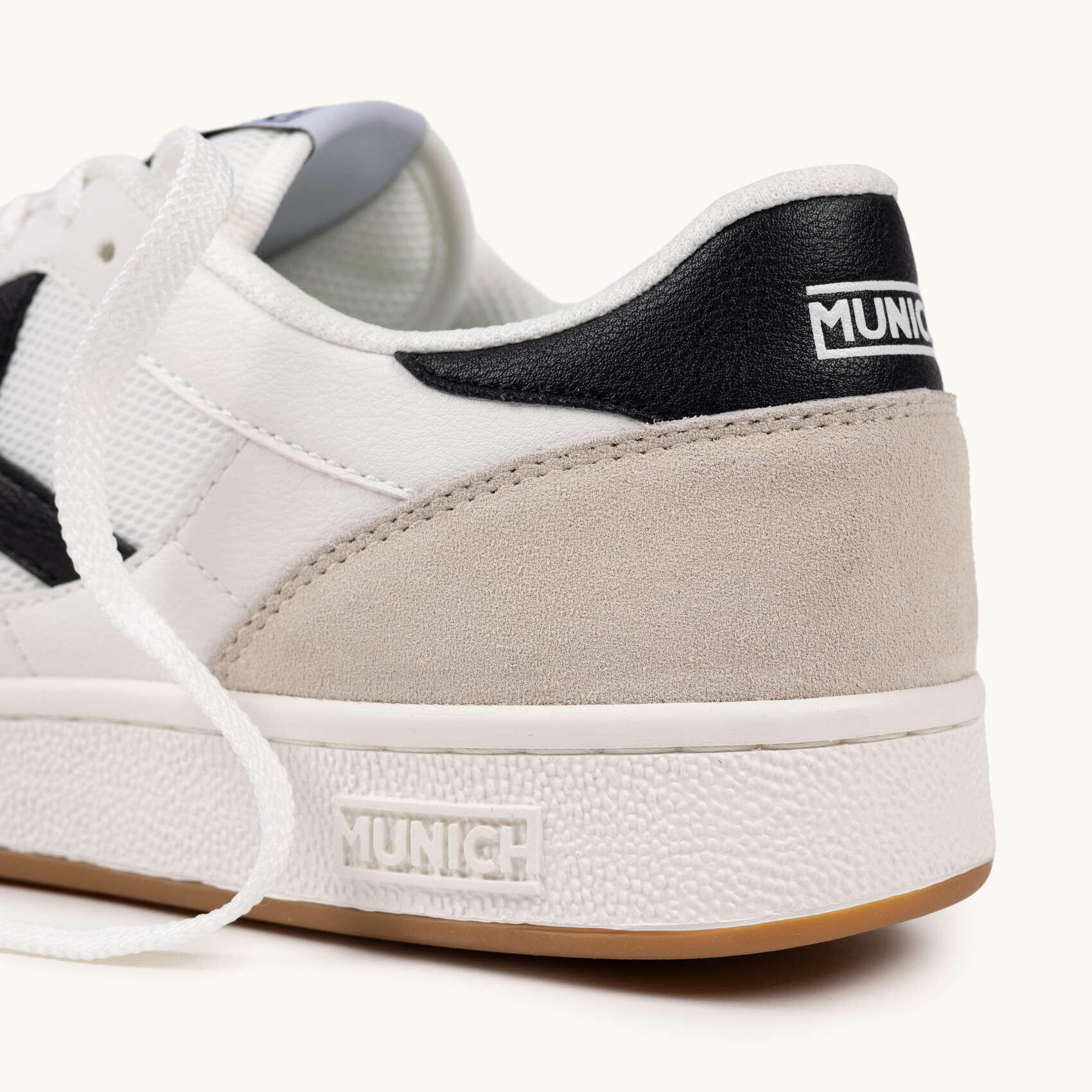 MUNICH ARROW 79 Sneaker Urbana in Pelle e Scamosciato Bianco e Grigio 2/5