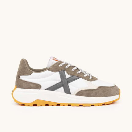 MUNICH BABEL 13 Zapatilla de Estética Urbana y Suela de Gran Volumen