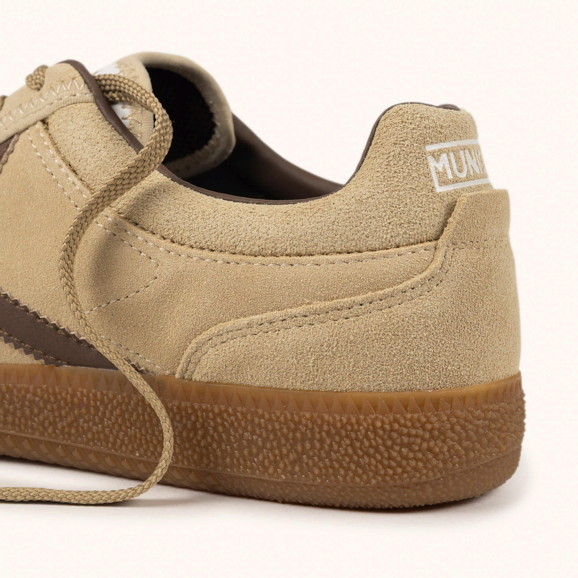 MUNICH RUMBA 32 Zapatilla de Ante en Color Arena 2/5