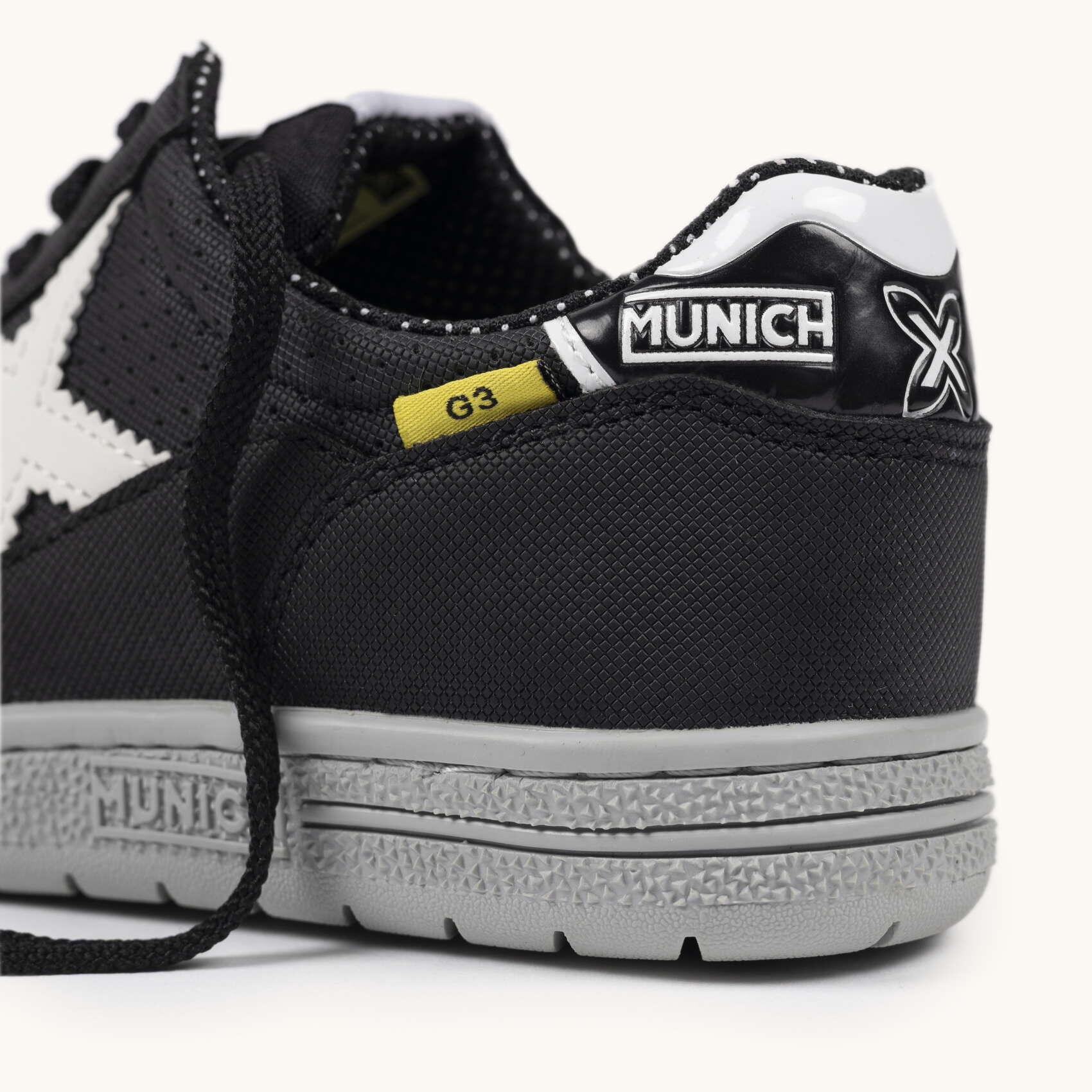 MUNICH G-3 KID 454 Scarpa da Calcio a 5 per Bambini Nera e Grigia 2/5