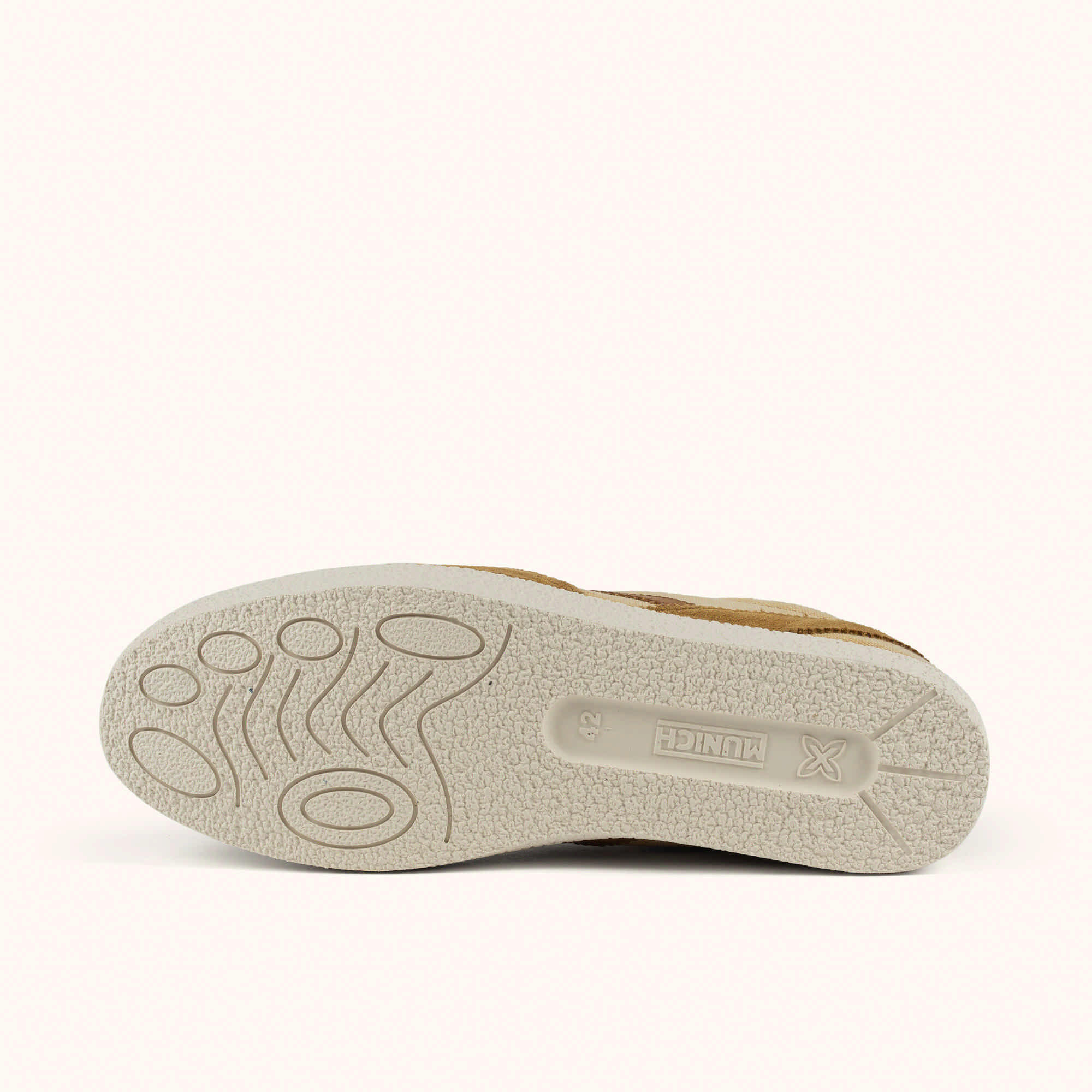 MUNICH VOLATA 111 Sneakers in Tela Stile Urbano Ocra 4/5