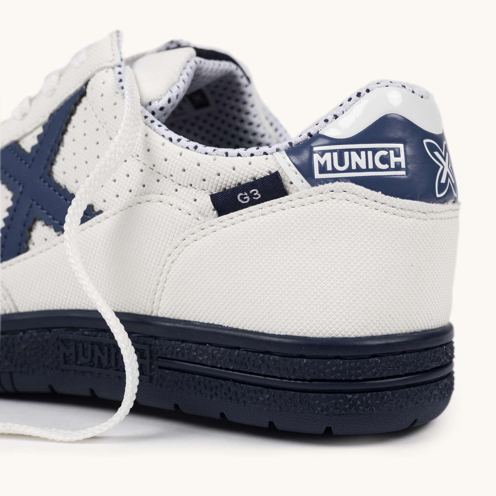 Baskets Munich modèle 1511456 pour unisexe enfants 2/5