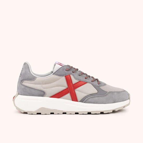 MUNICH BABEL 15 Zapatilla Urbana en Gris y Rojo con Suela de Volumen
