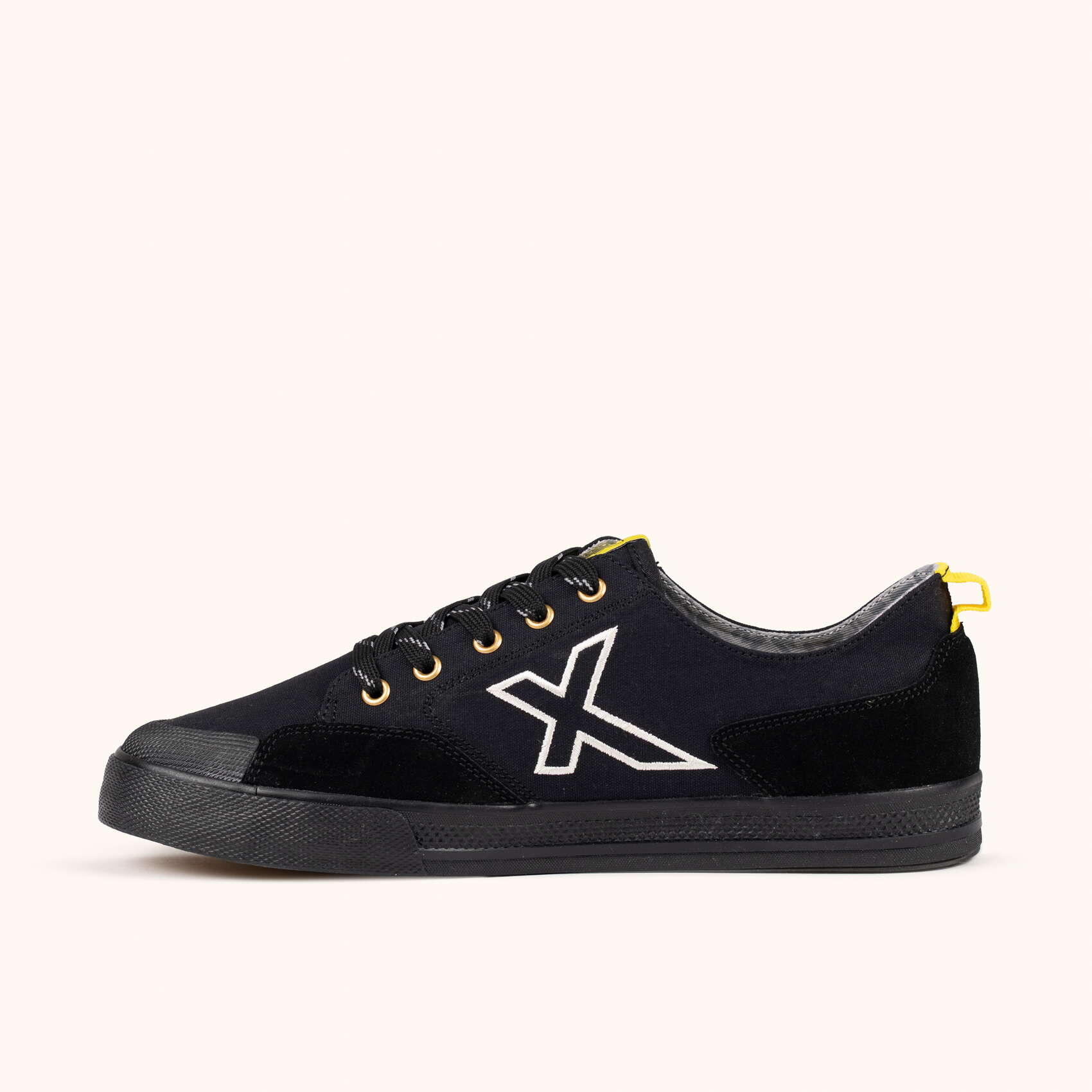 MUNICH SWING 13 Sneakers Casual Urbana Nera con Suola Vulcanizzata 3/5