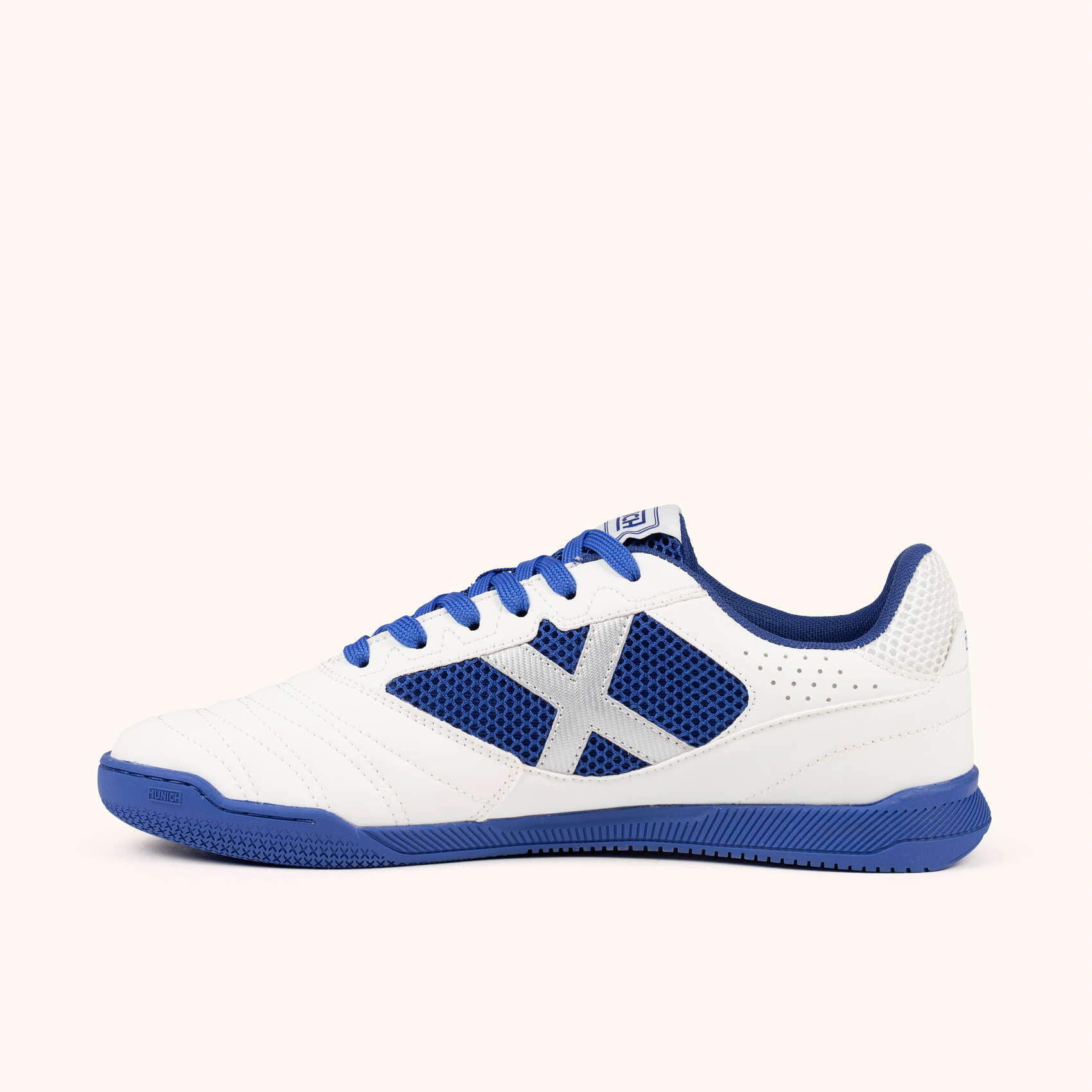 MUNICH DEBUT 05 Sneakers Calcio a 5 con Mesh Tecnico Bianco e Blu 3/5