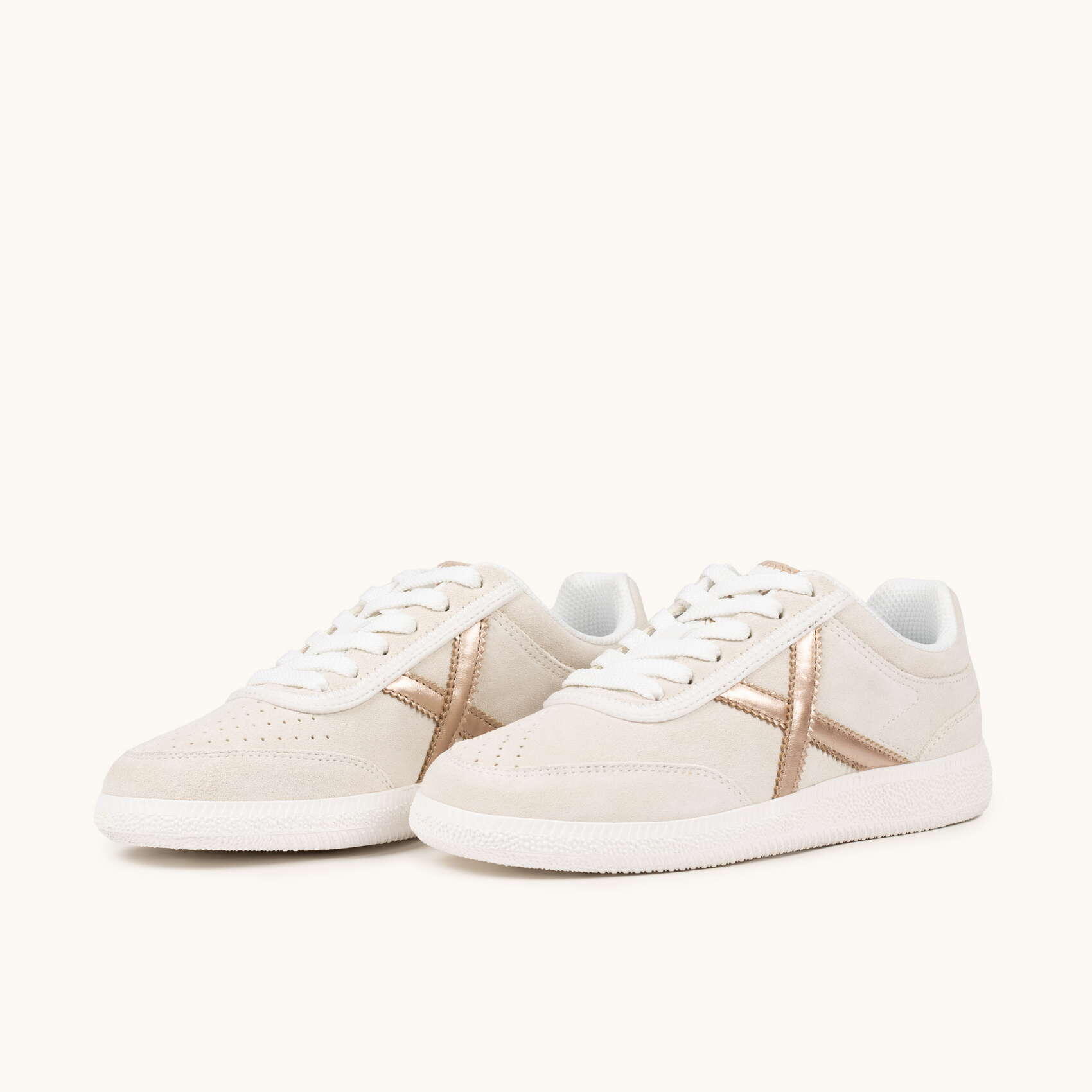 MUNICH RUMBA WMN 25 Sneakers in Camoscio Crema con Dettagli Oro Rosa 5/5