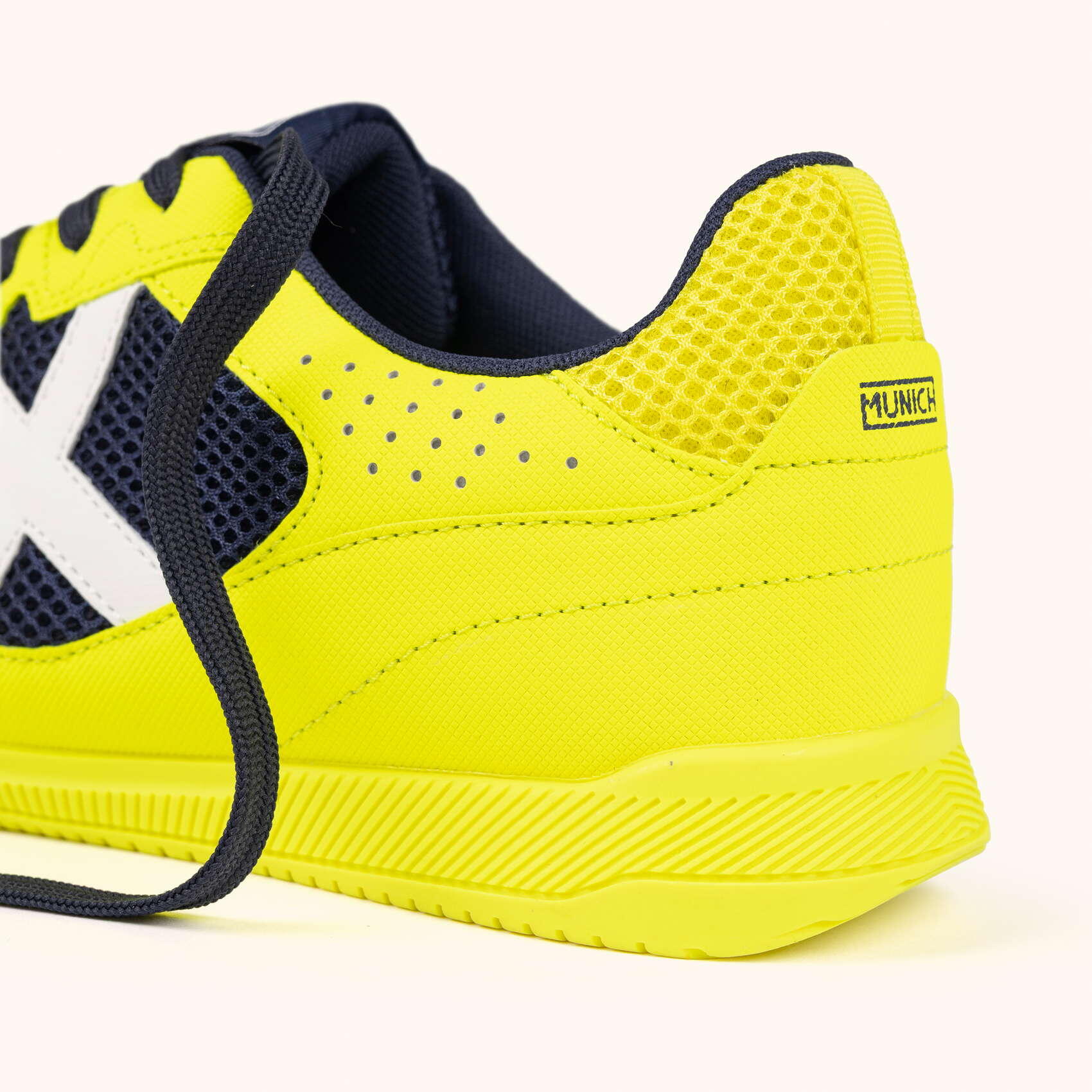 MUNICH DEBUT 07 Zapatillas de Fútbol Sala Profesionales Amarillo Flúor y Marino 2/5