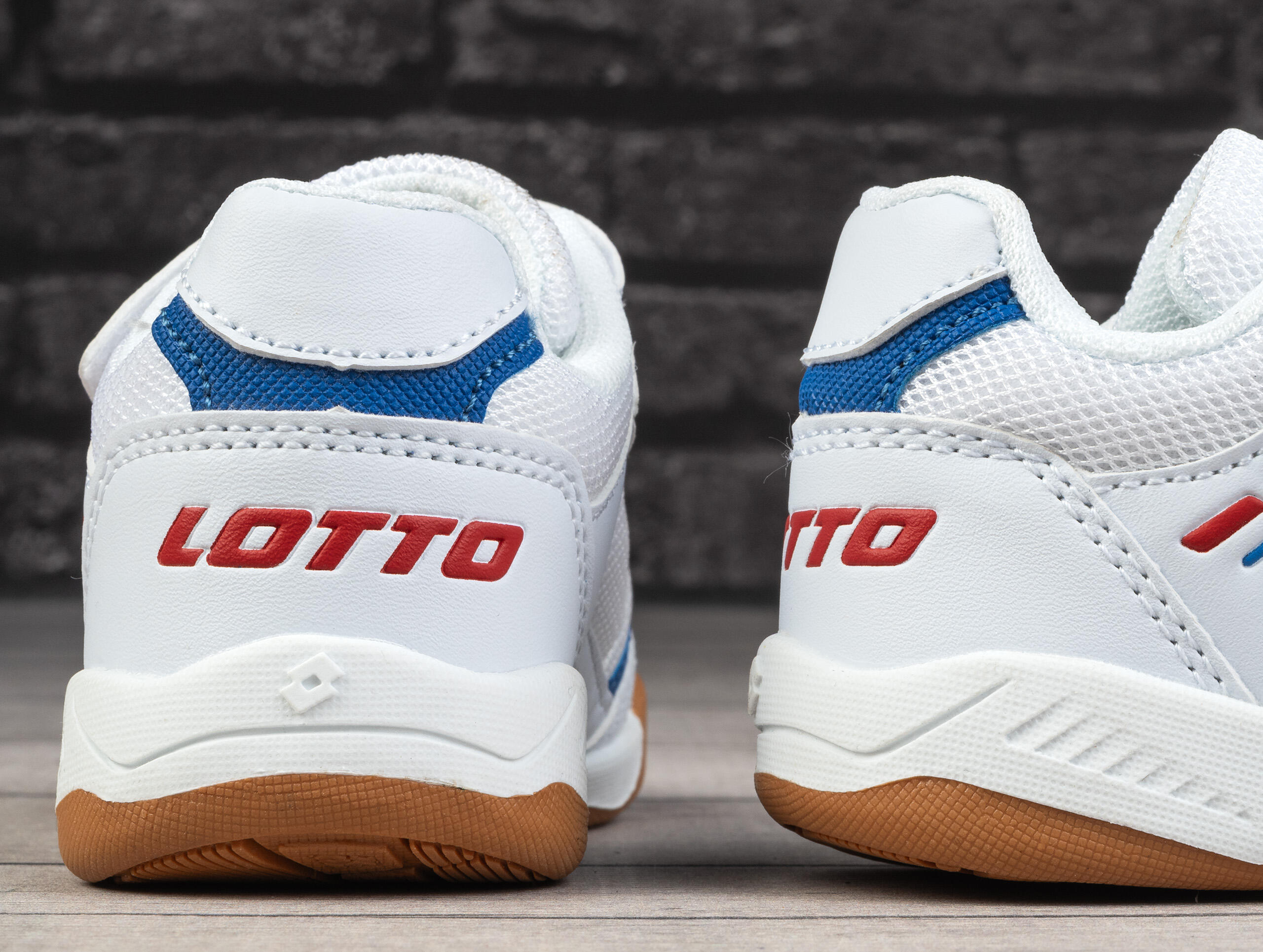 Buty sportowe halowe na rzep Lotto SOCCERA K 4/5