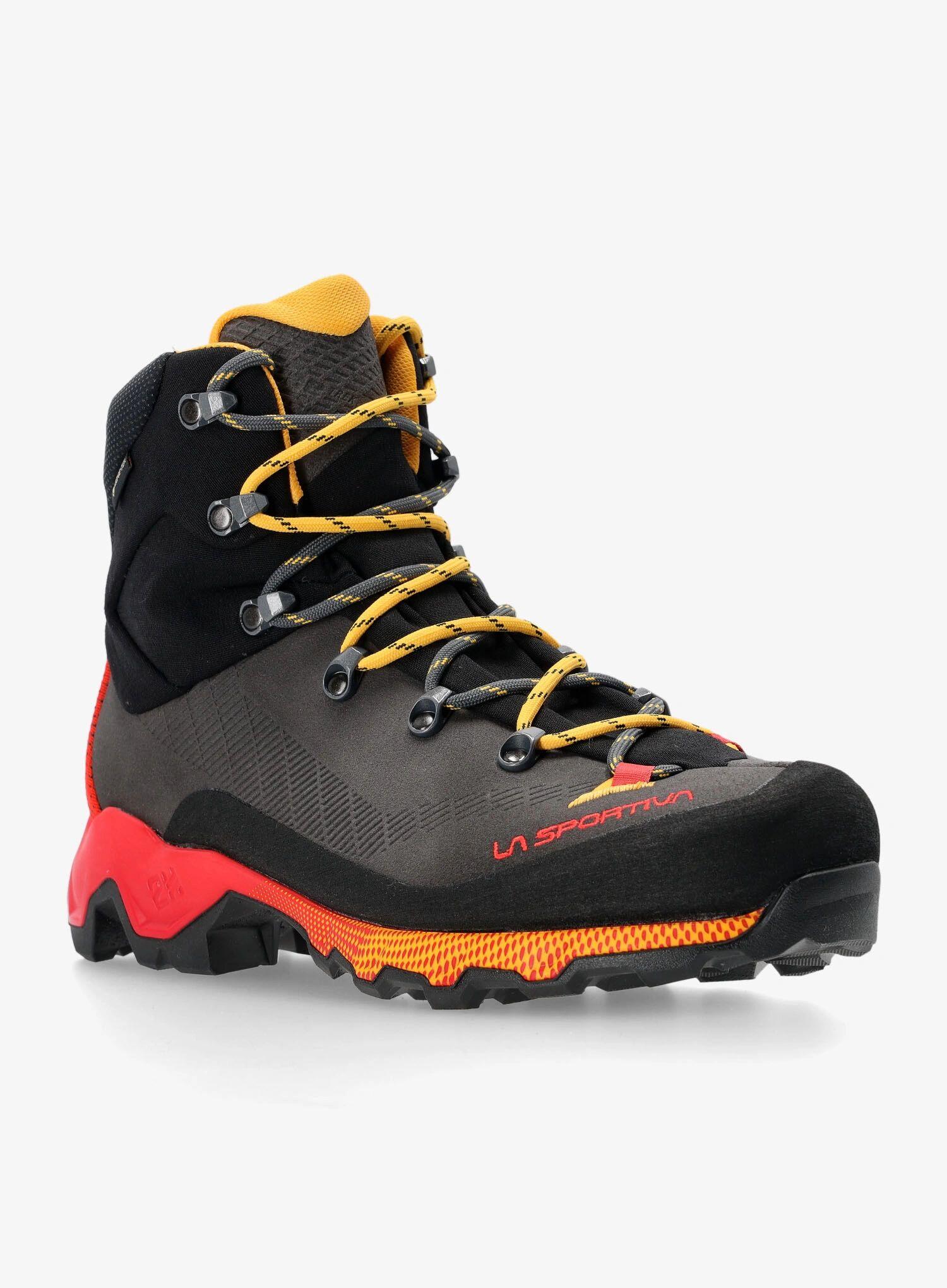 Scarponi da montagna da uomo La Sportiva Aequilibrium Trek GTX 3/7