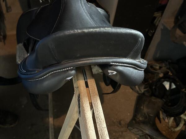 Tussen Particulieren - Zadel JMR Pro Pearl zwart 5/7