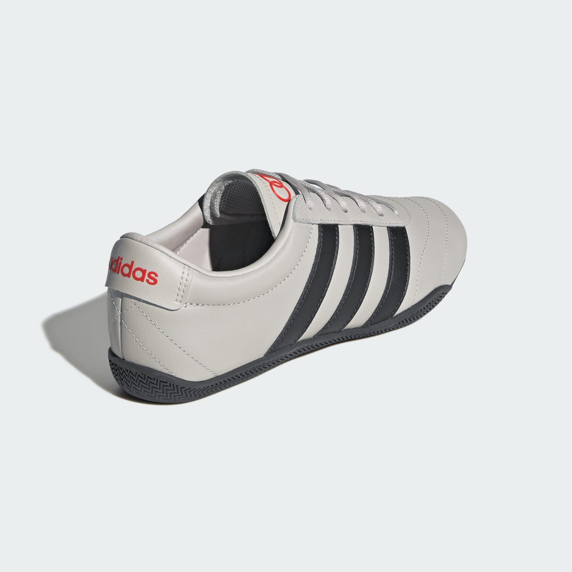 CHAUSSURE GRAND COURT LO AUDI REVOLUT F1 TEAM 7/7