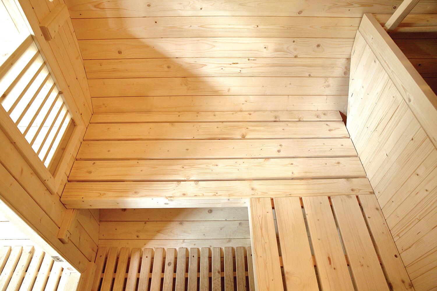 Sauna finlandesa exterior 6  Plazas Gaia Luna cromoterapia Abeto Canadá LED 5/7
